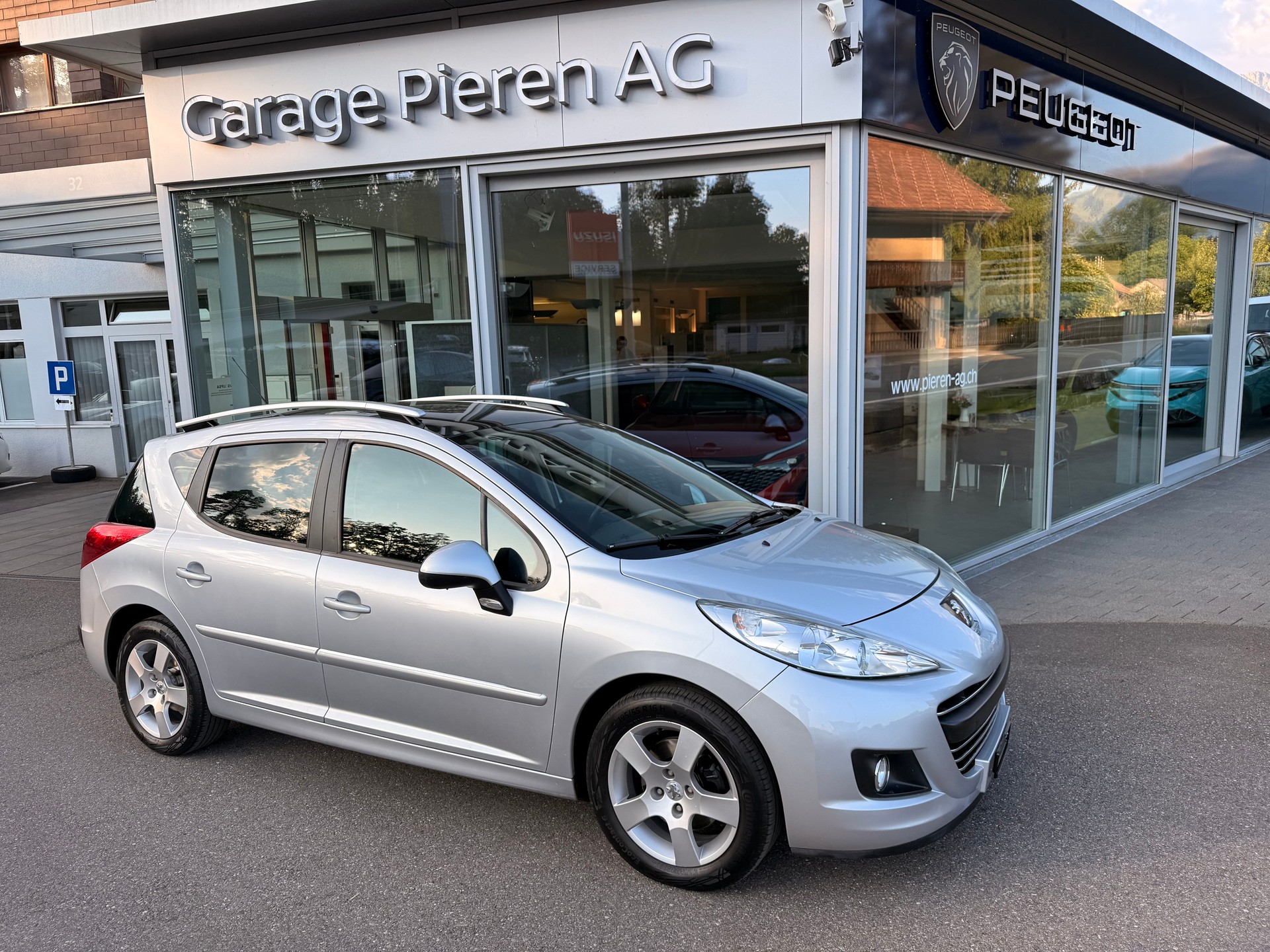 PEUGEOT 207 SW 1.6 16V Lion Ed.