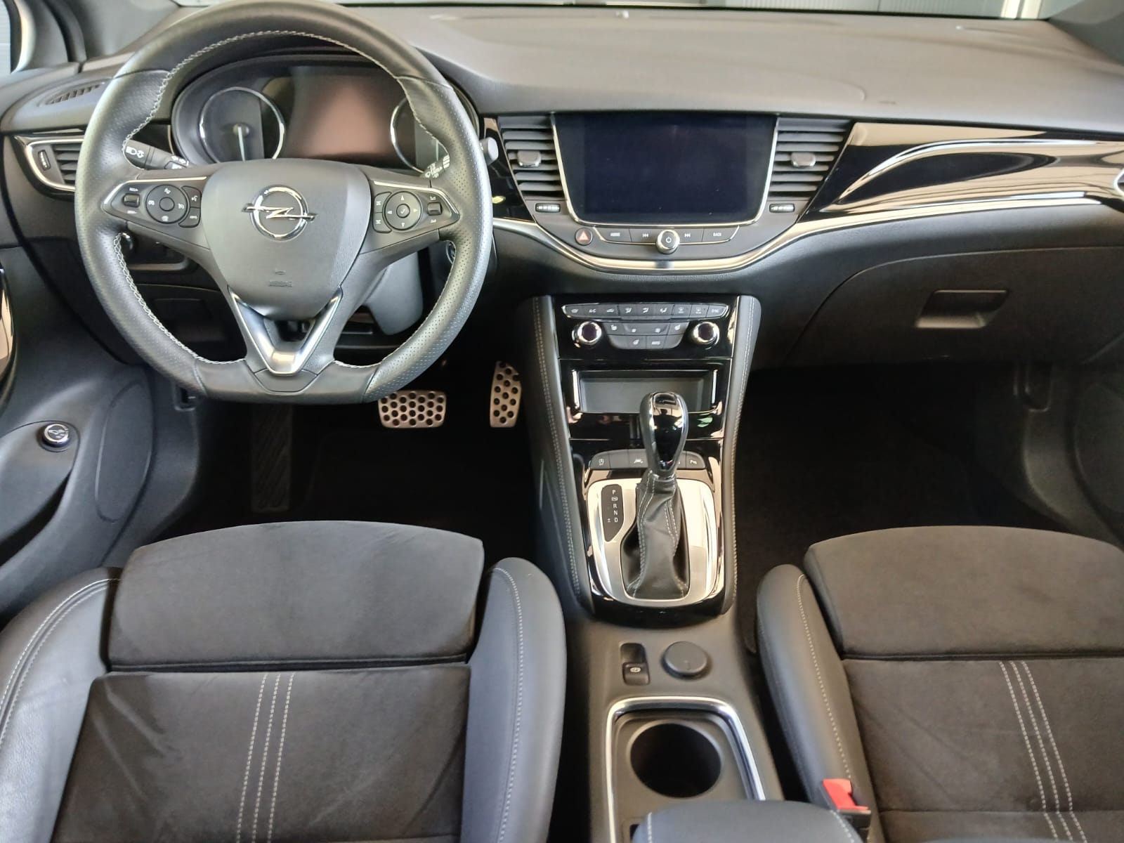 OPEL Astra Sports Tourer 1.5 D 122 Ultimate S/S-image-7