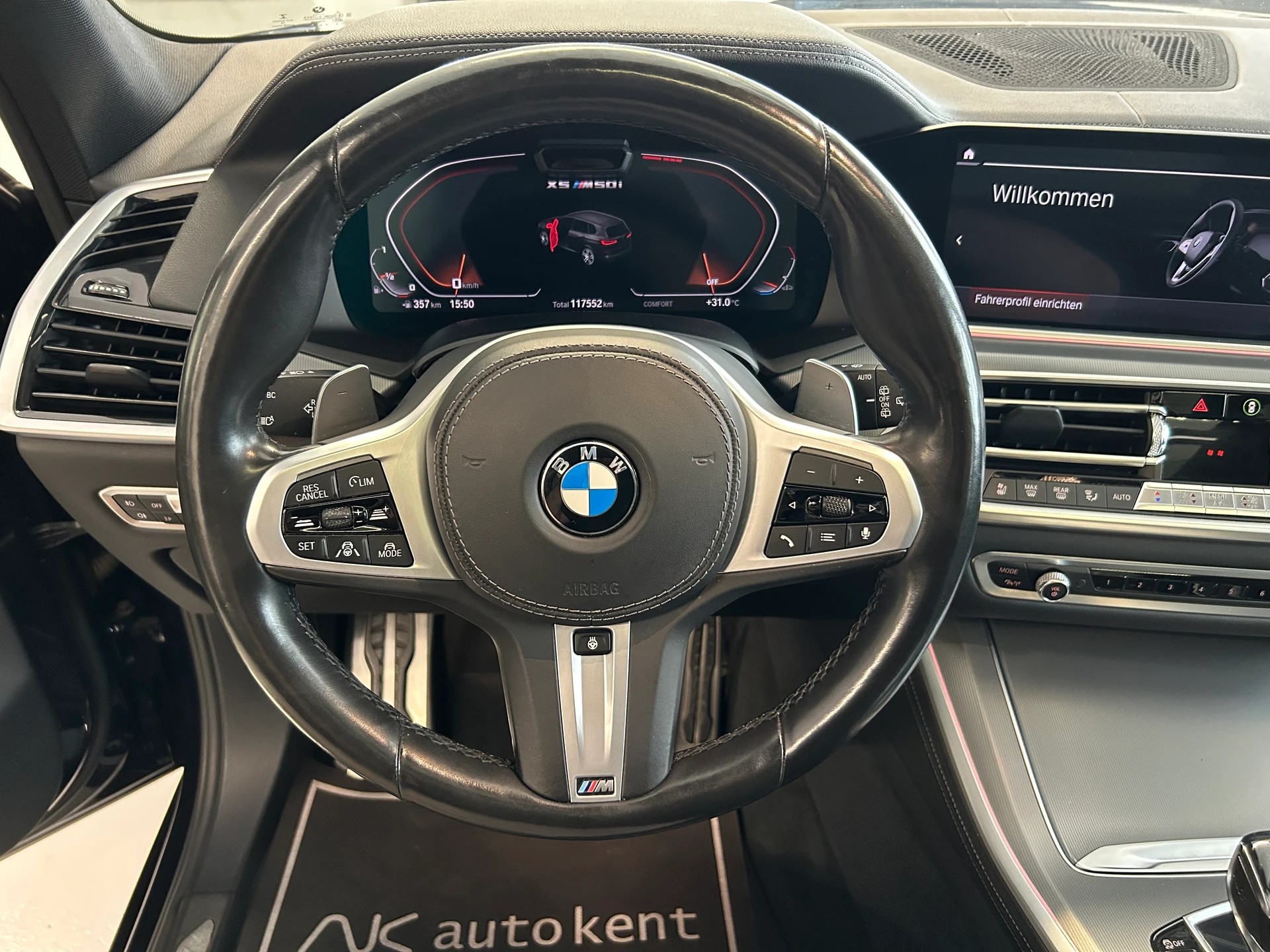 BMW X5 xDrive M50i Steptronic-image-7