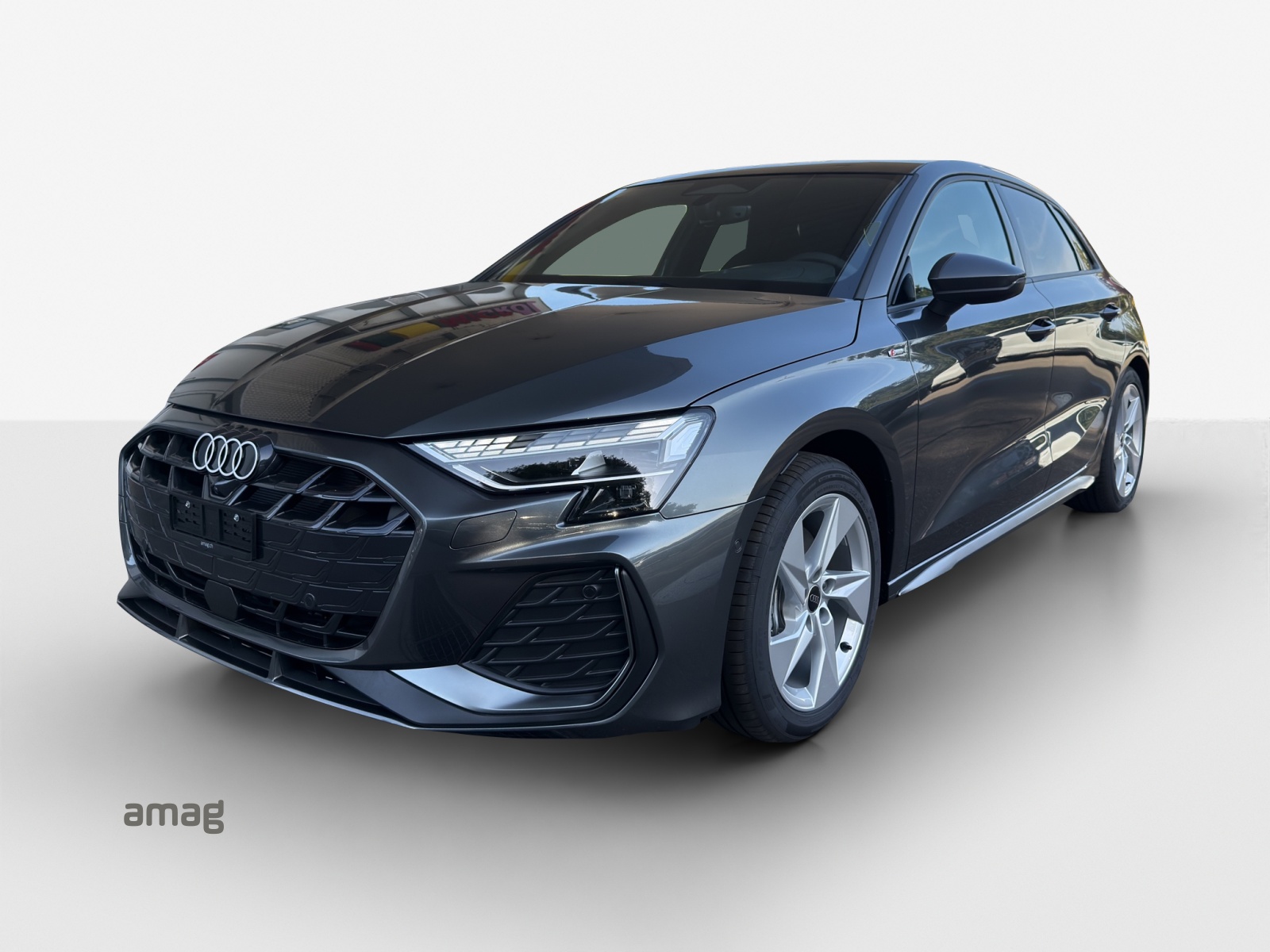 AUDI A3 Sportback TFSI 150 kW quattro S line S tronic-image-0