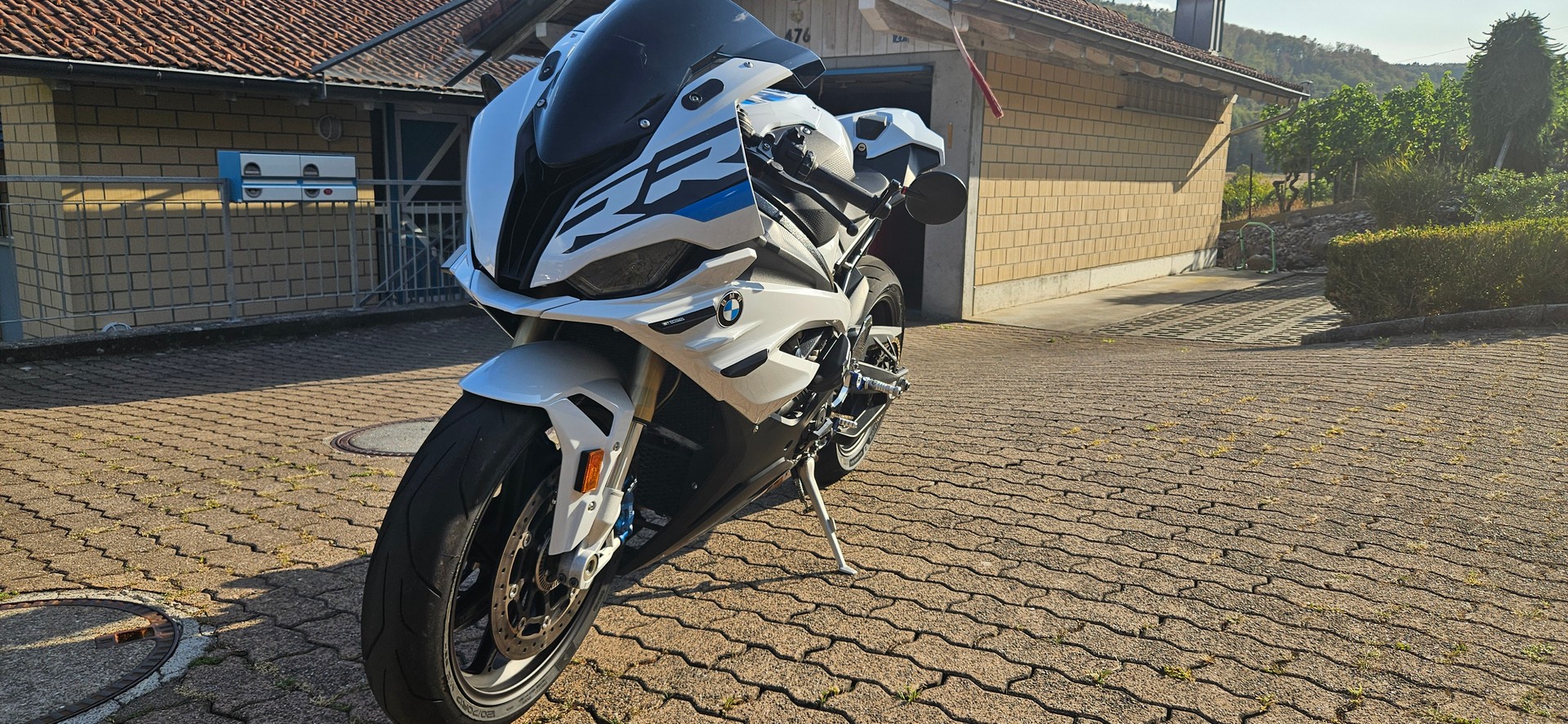 BMW S 1000 RR-image-3