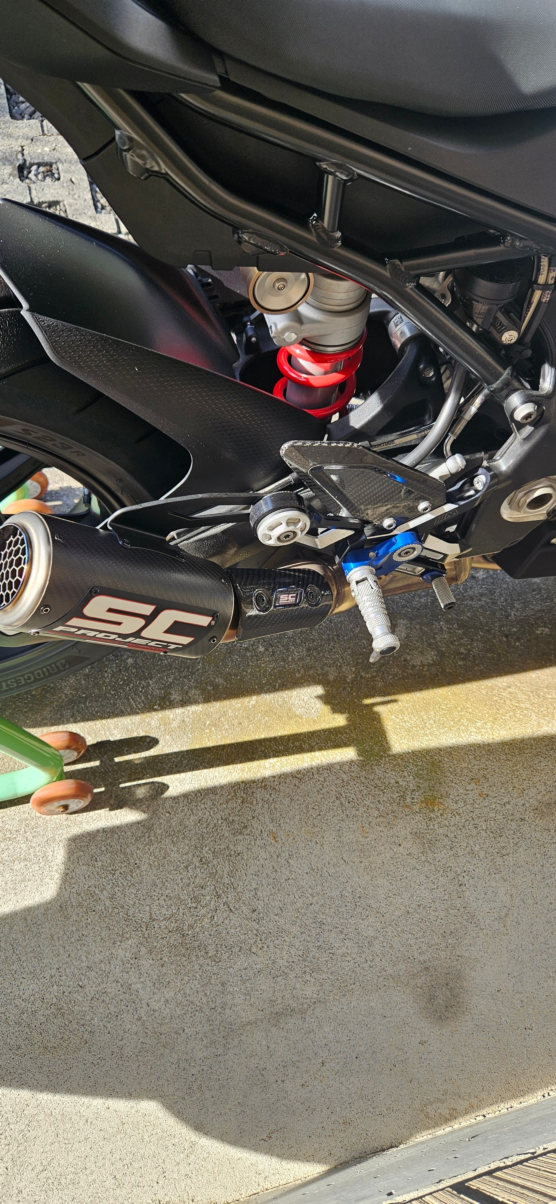 BMW S 1000 RR-image-6