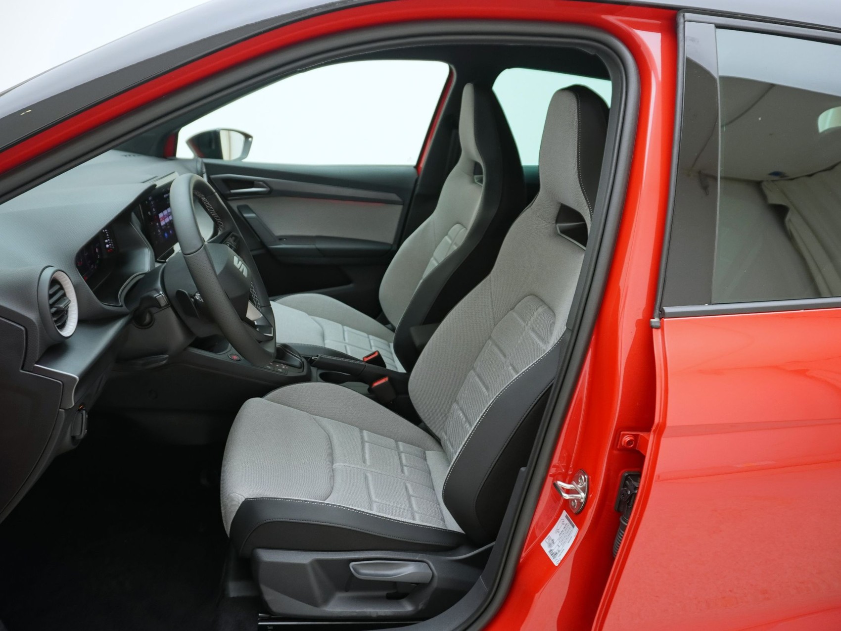 SEAT Arona 1.5 TSI FR DSG *Rundumsorglospaket*-image-12
