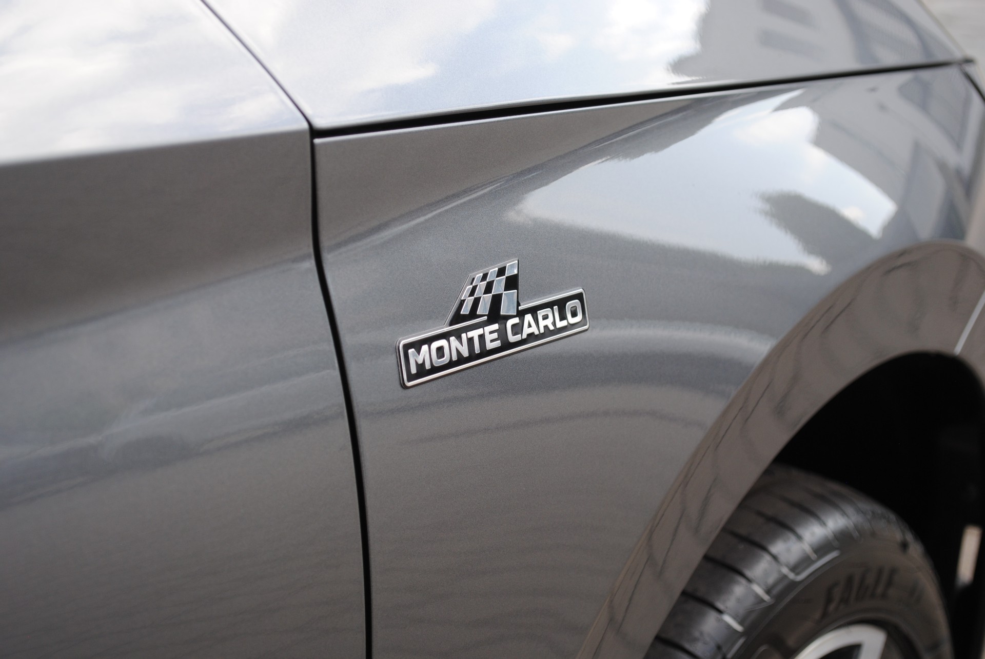 SKODA Kamiq 1.5 TSI Monte Carlo DSG-image-19