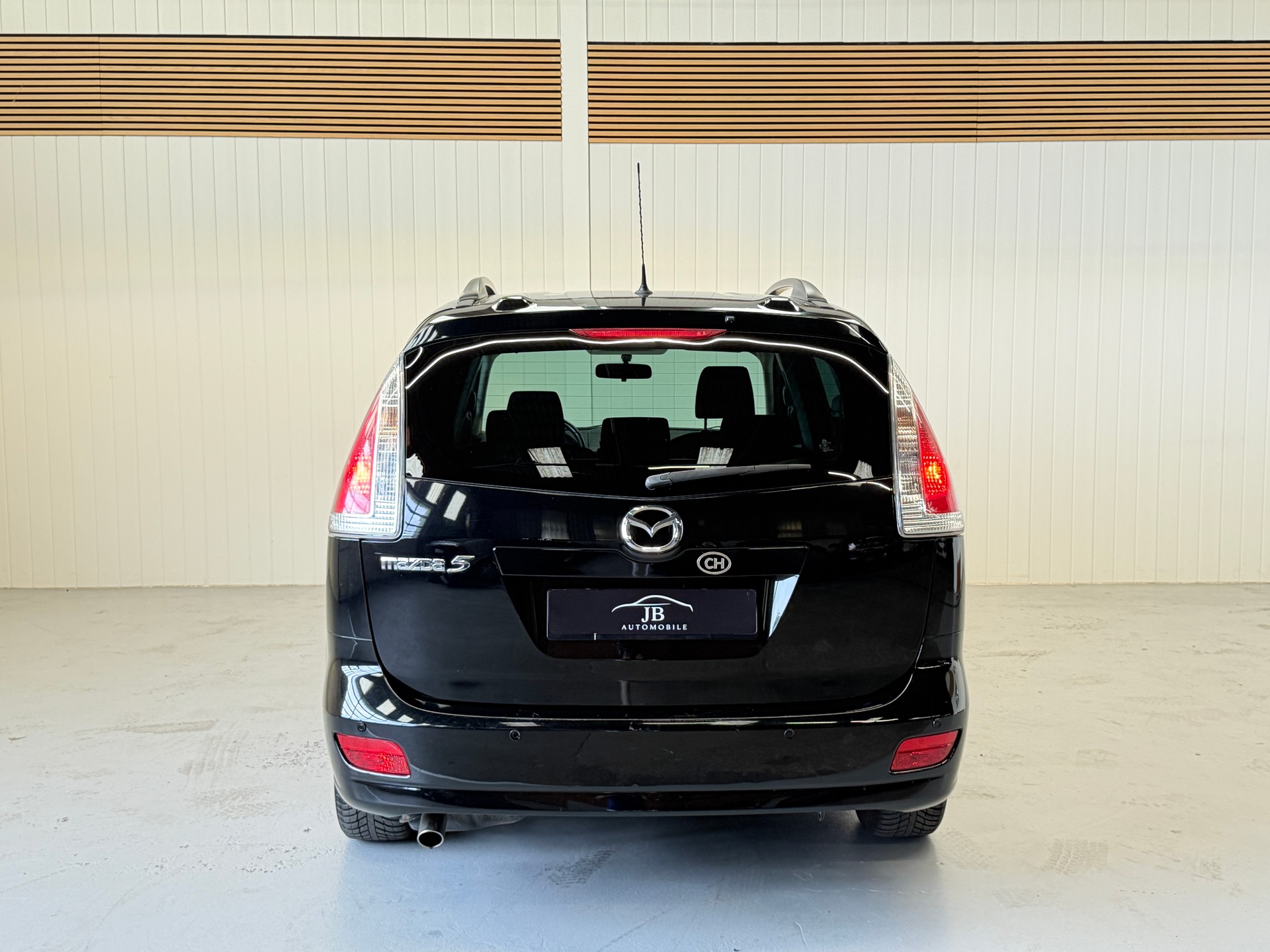 MAZDA 5 2.0 16V Automatic - 7 Plätze - Carplay Navi-showroom-element-3