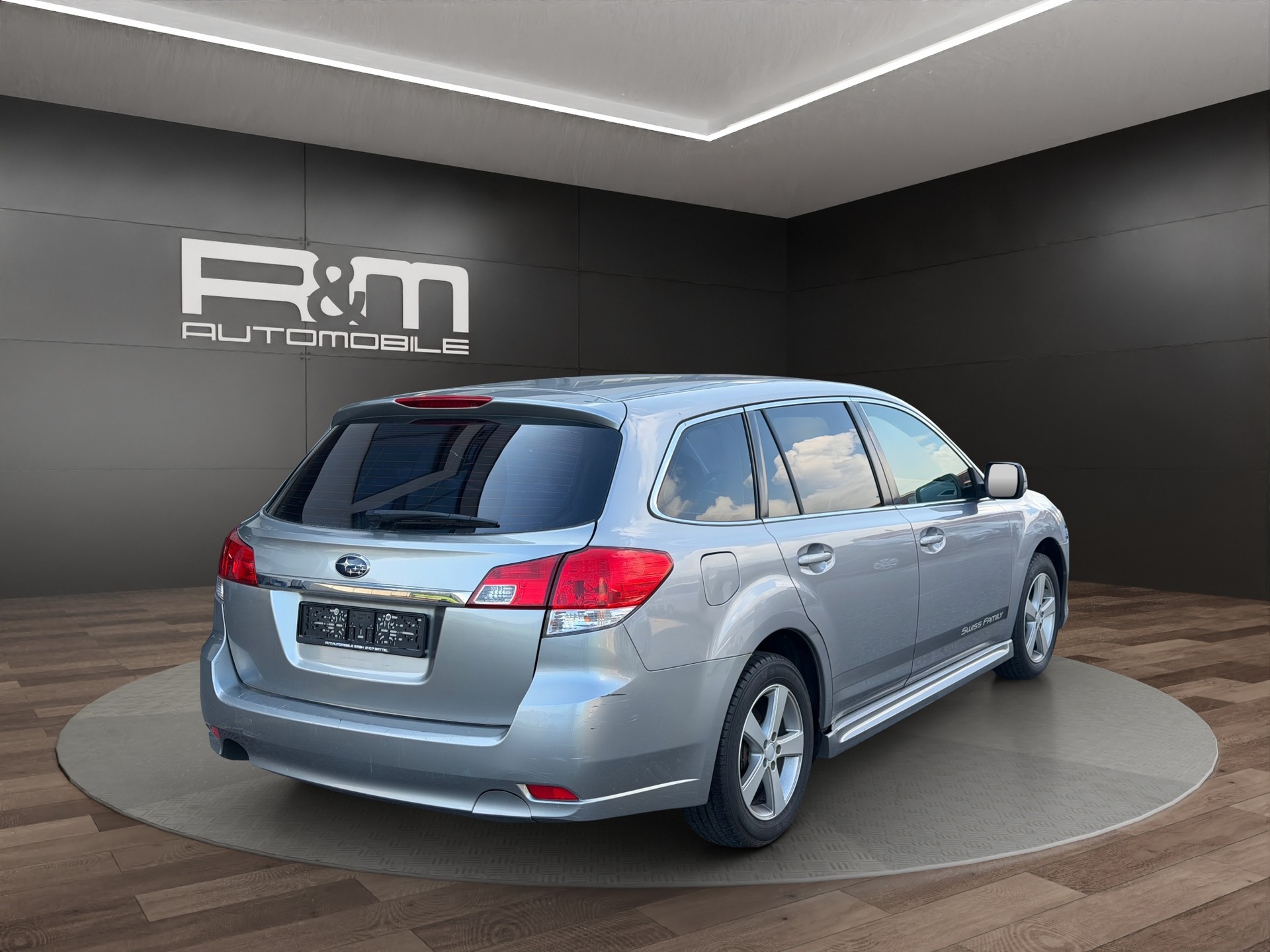 SUBARU Legacy 2.0i Limited AWD-showroom-element-3