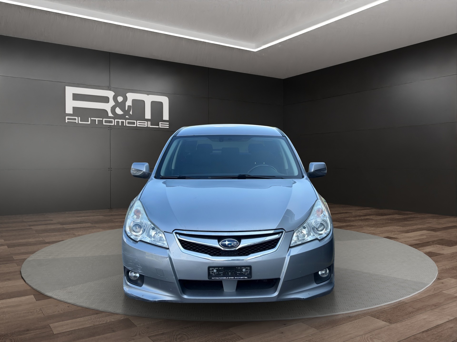 SUBARU Legacy 2.0i Limited AWD-showroom-element-1