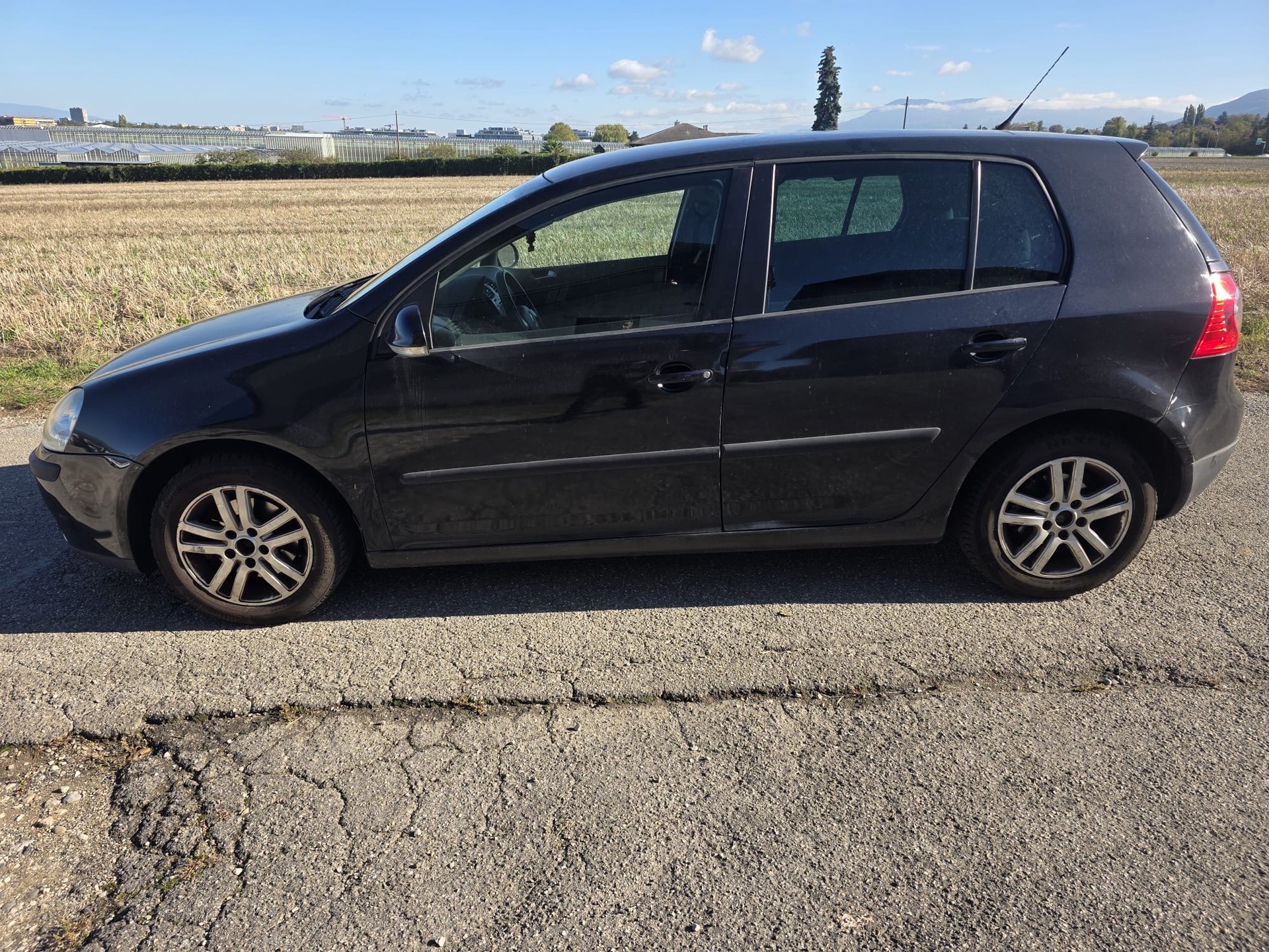 VW Golf 1.6 FSI Comfortline-image-3