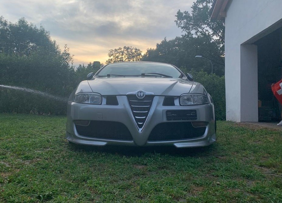 ALFA ROMEO GT 2.0 JTS Progression-image-2