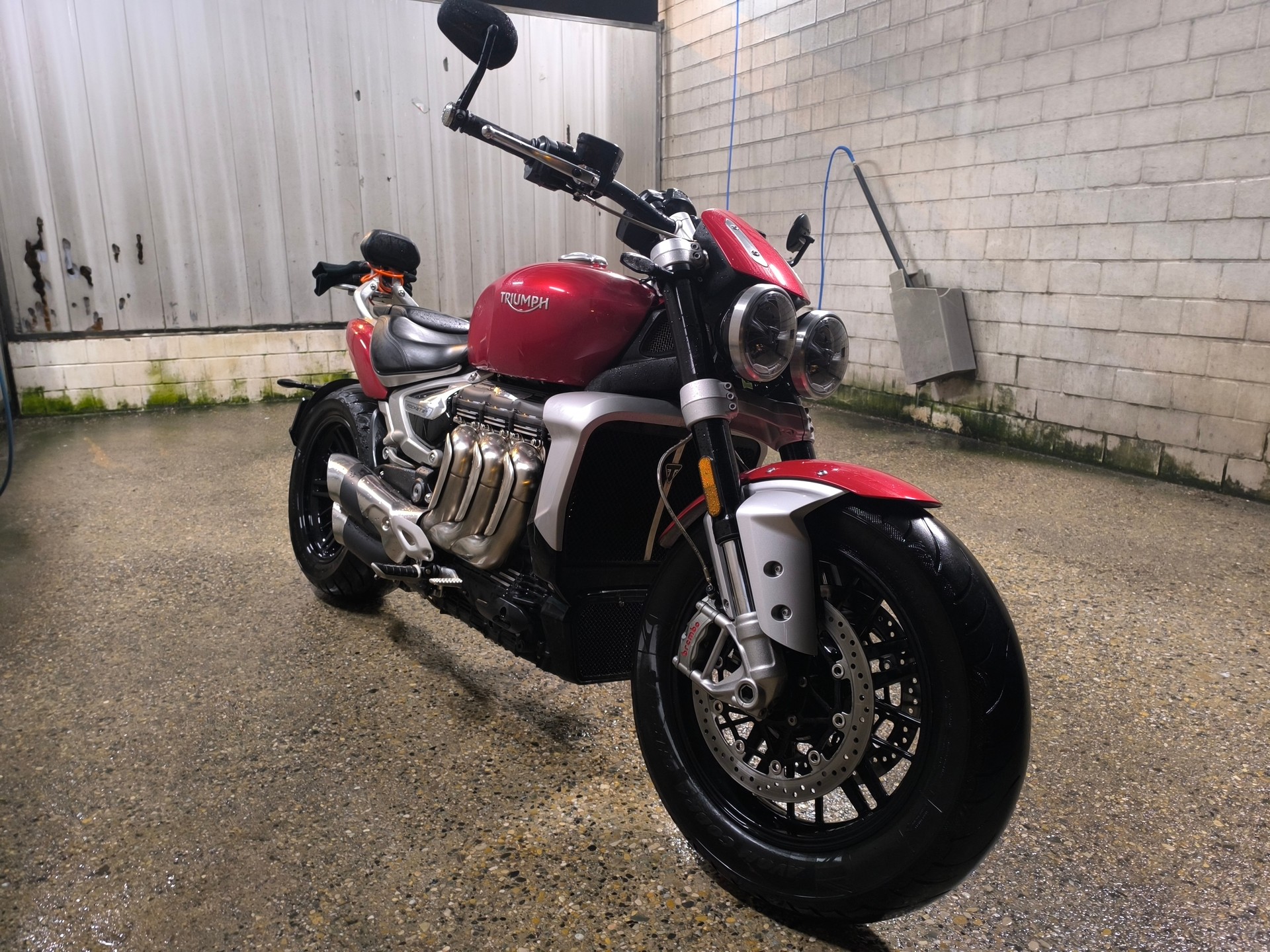 TRIUMPH Rocket 3 R-image-0