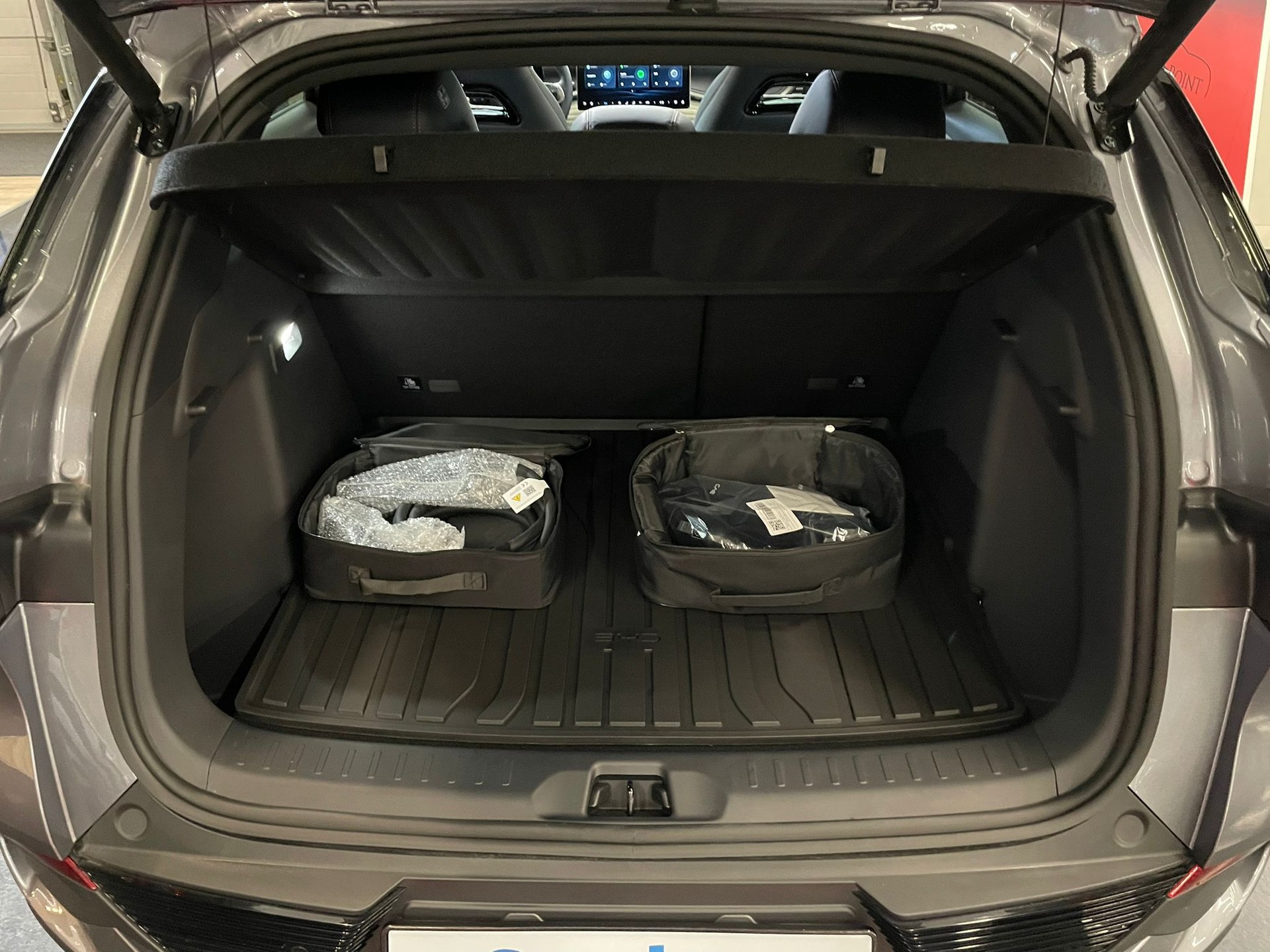 BYD ATTO 3 Design-LHD-image-17