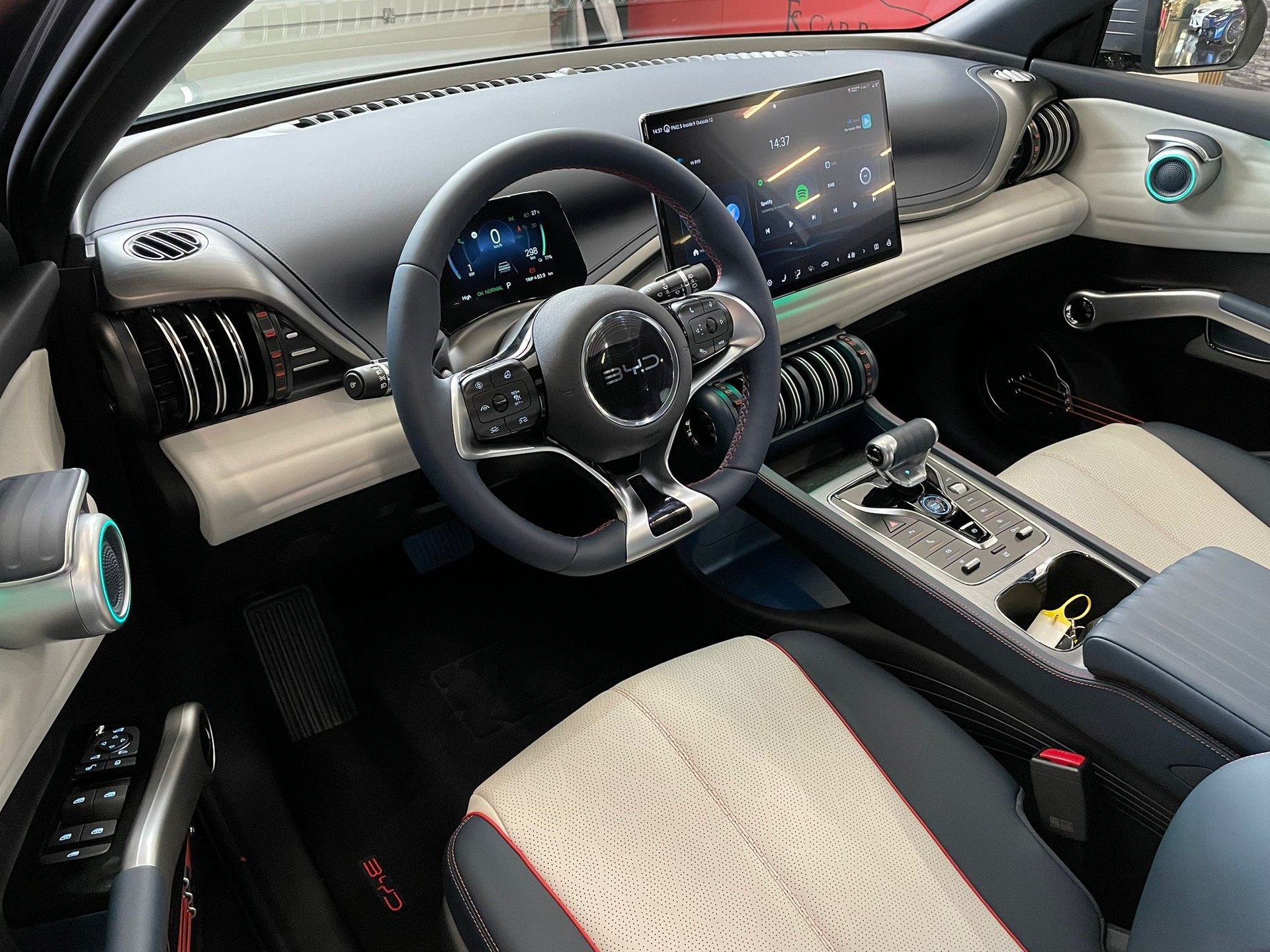 BYD ATTO 3 Design-LHD-image-8