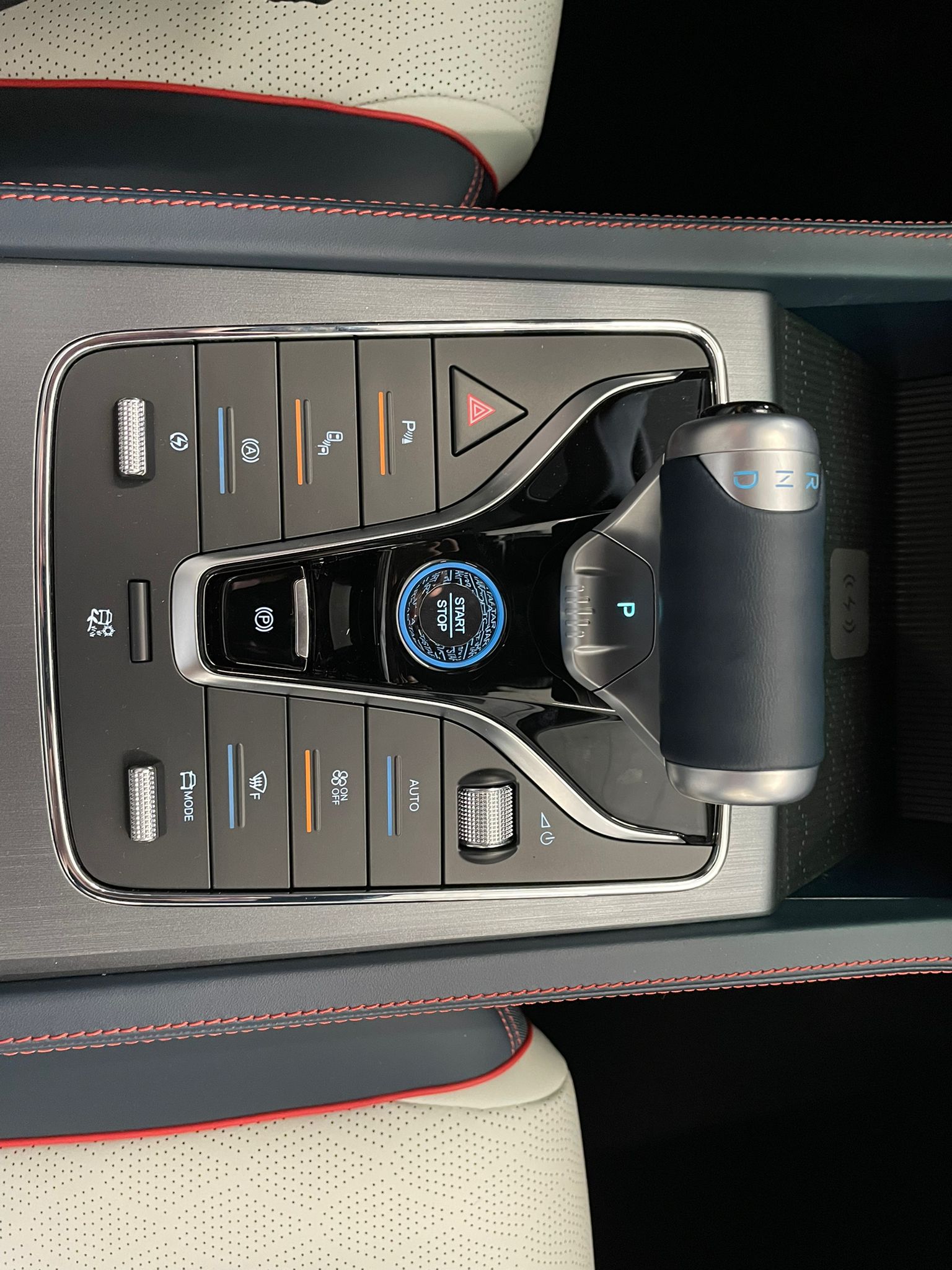 BYD ATTO 3 Design-LHD-image-16