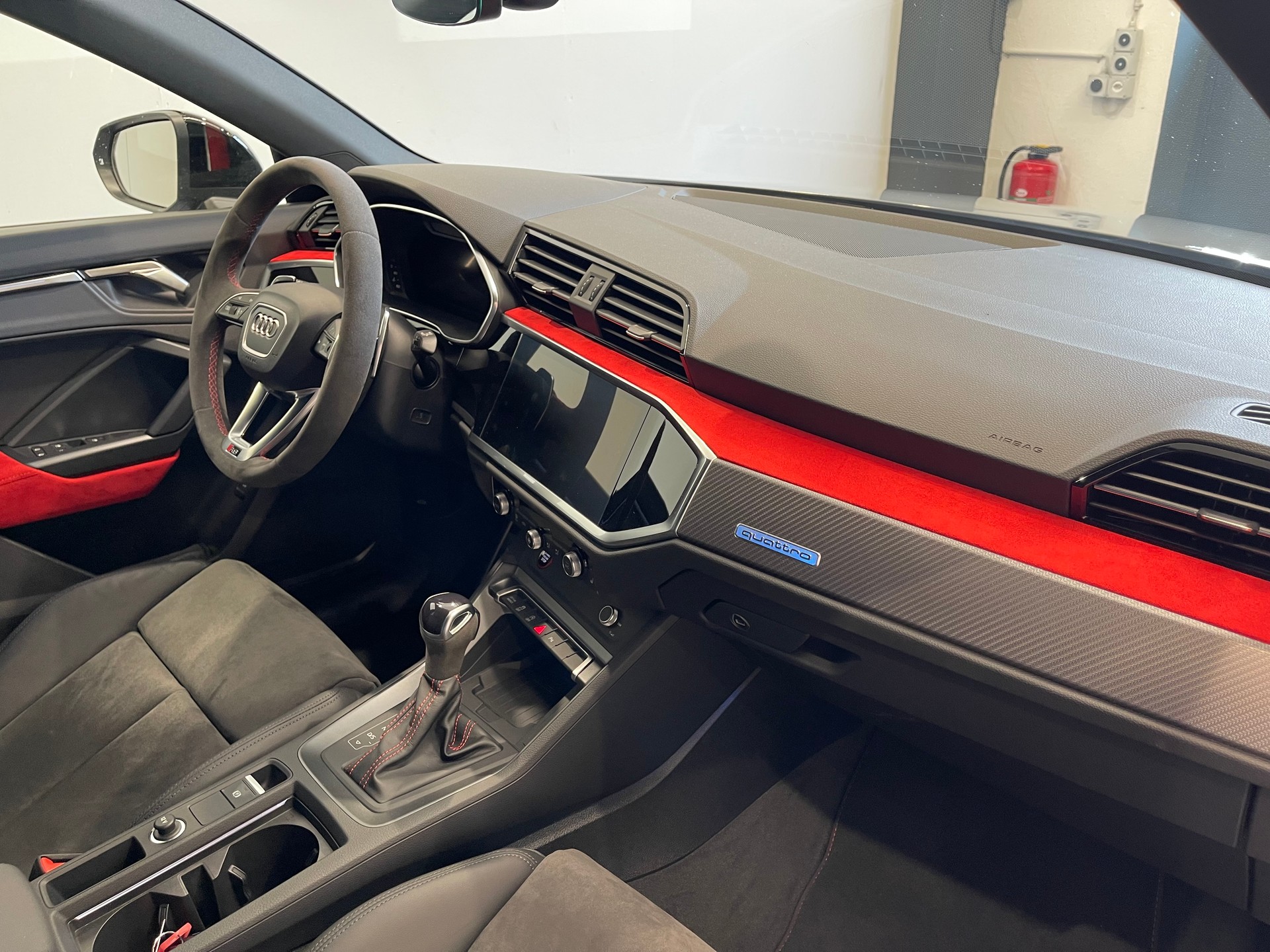 AUDI RS Q3 2.5 TFSI quattro S tronic *NARDO*-image-13