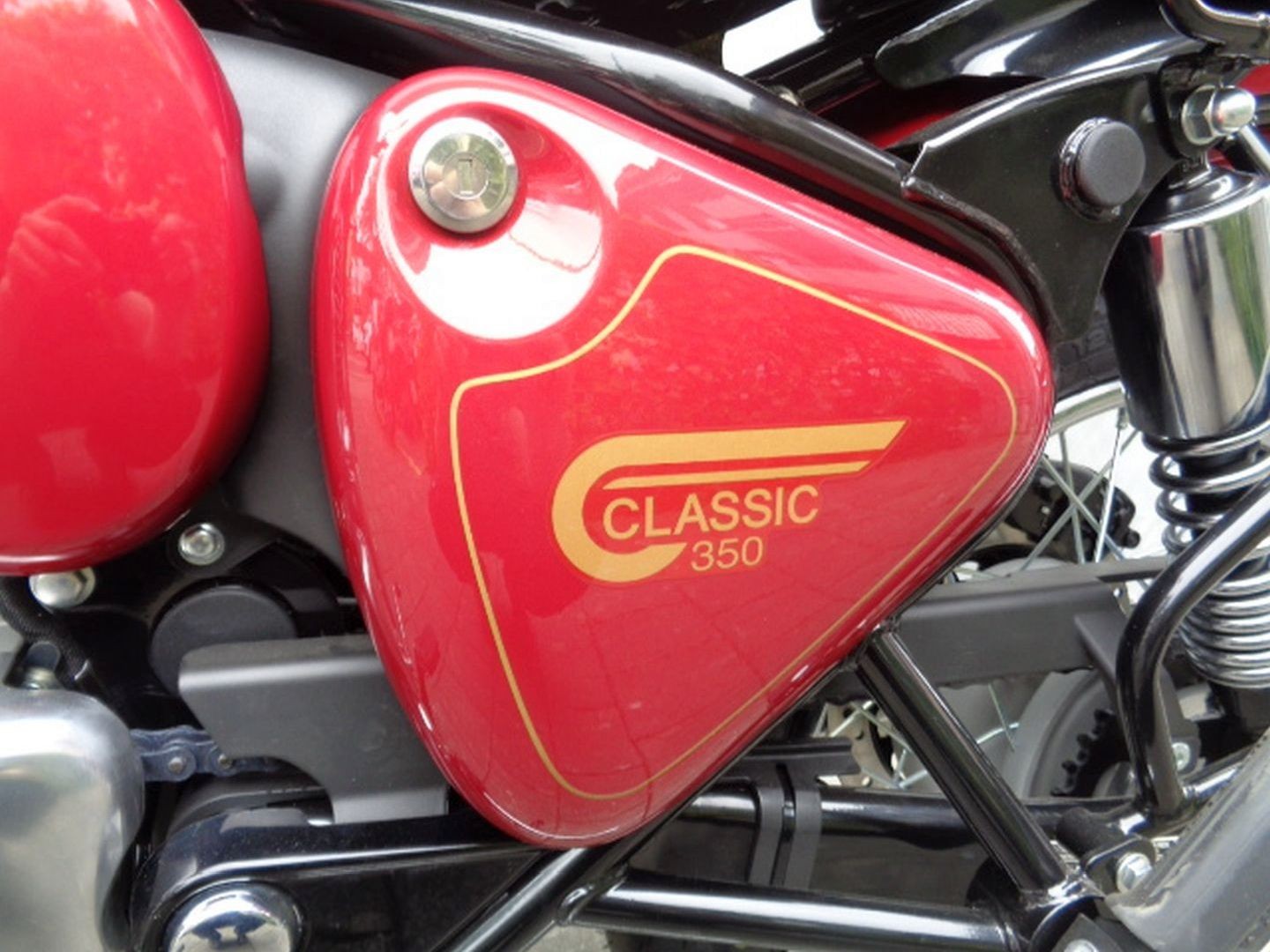 ROYAL ENFIELD CLASSIC 350 E5-image-6