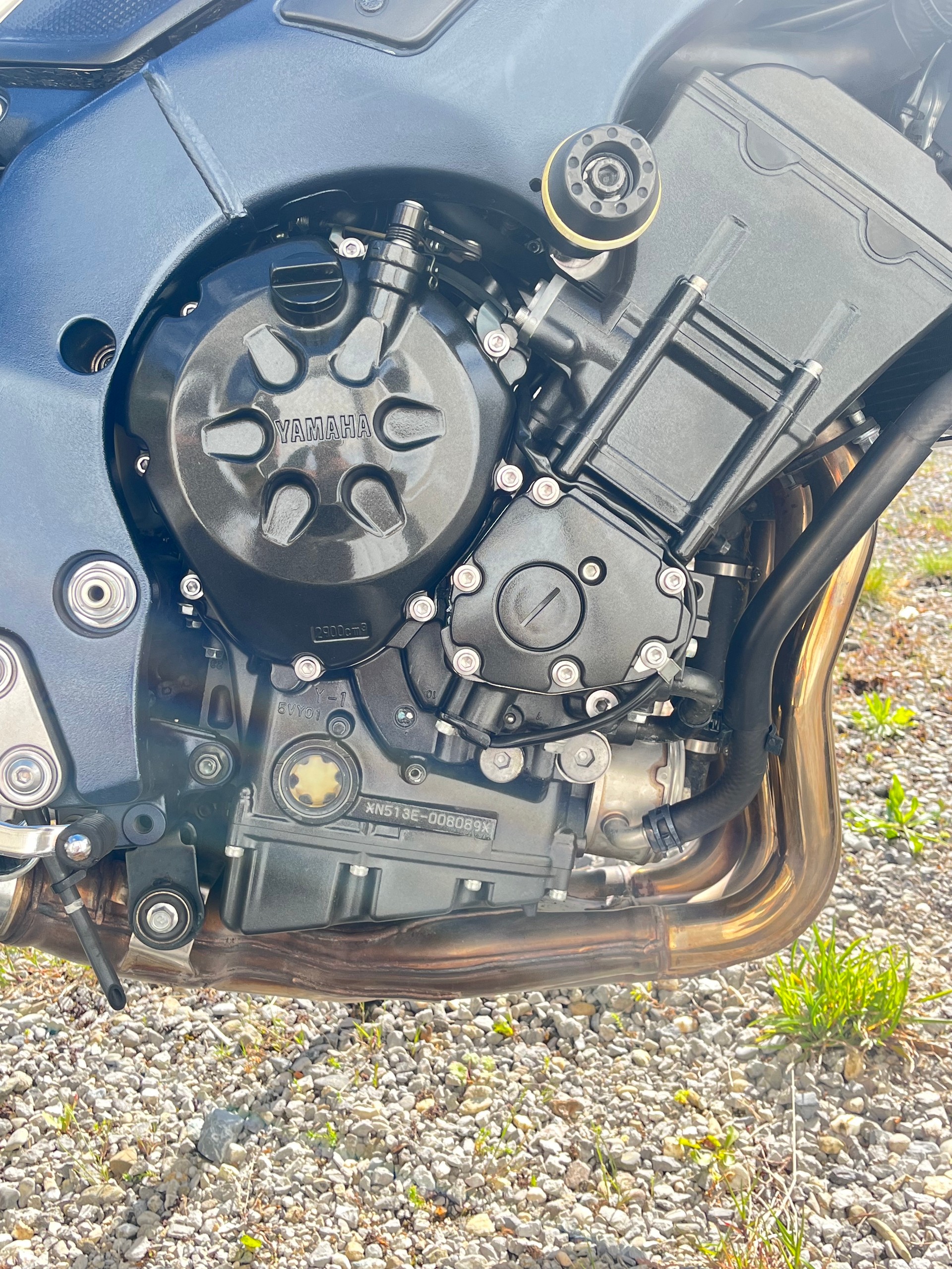 YAMAHA FZ1-image-1