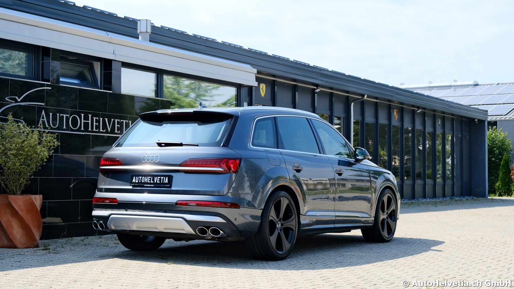 AUDI SQ7 TFSI quattro tiptronic-image-4
