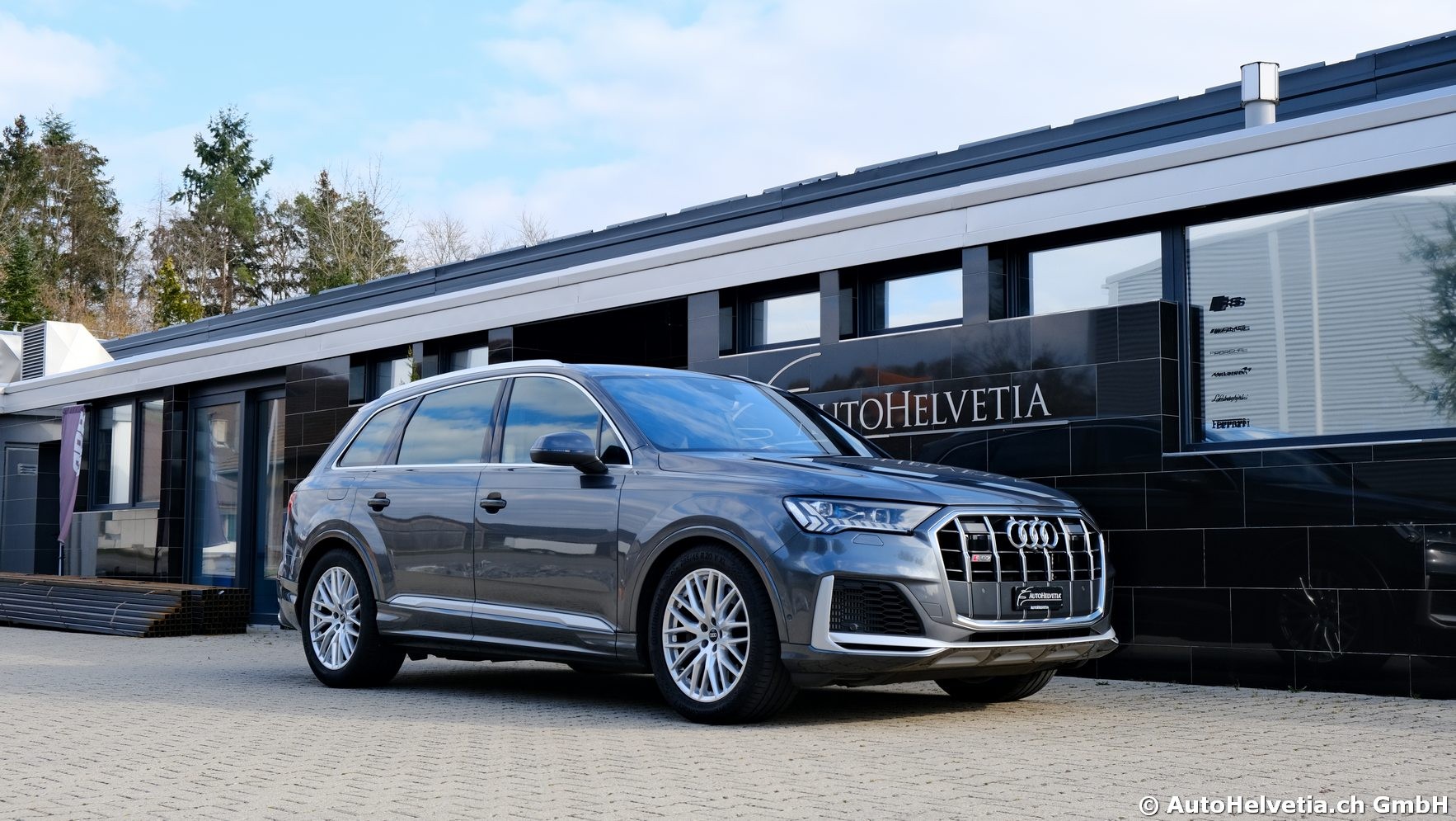 AUDI SQ7 TFSI quattro tiptronic-image-19