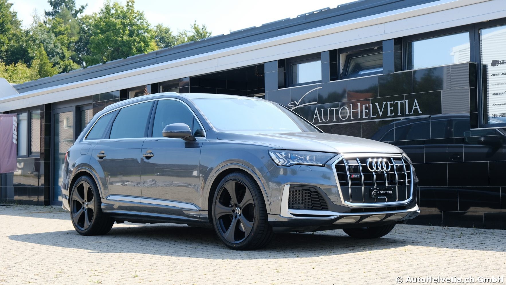 AUDI SQ7 TFSI quattro tiptronic-image-16