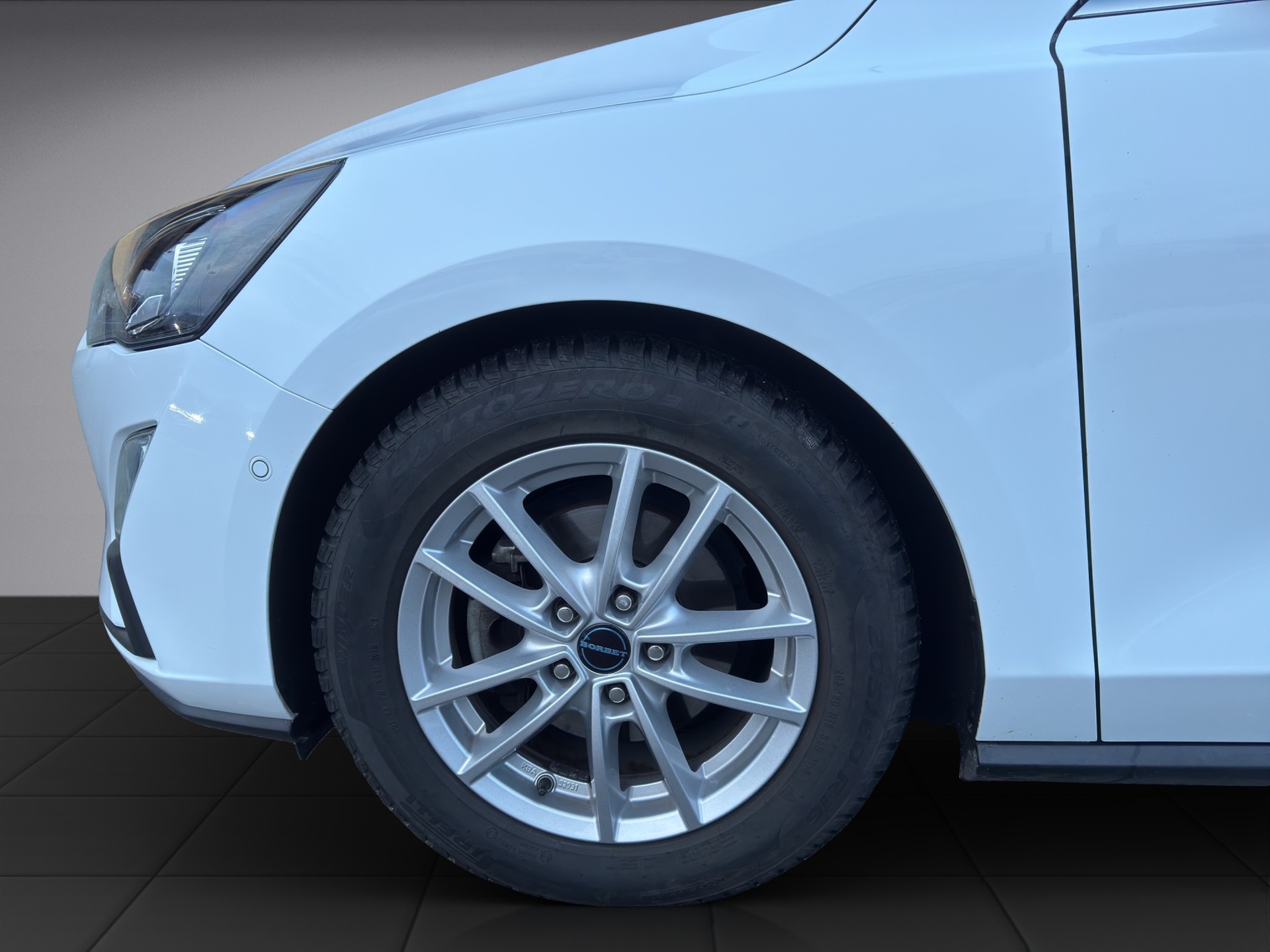 FORD Focus 1.0i EcoB Hybrid 125 Cool & Connect-image-5