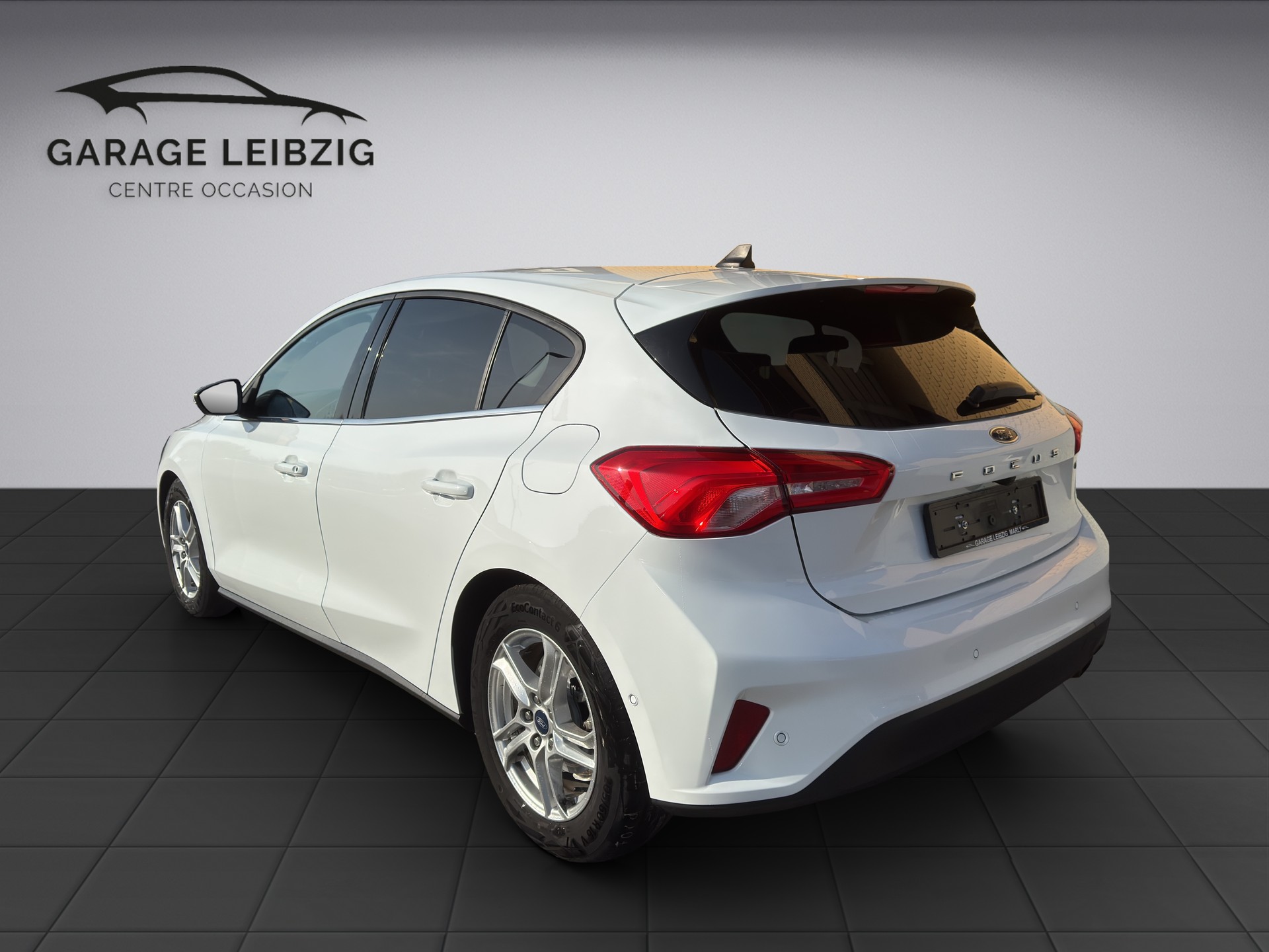 FORD Focus 1.0i EcoB Hybrid 125 Cool & Connect-image-2