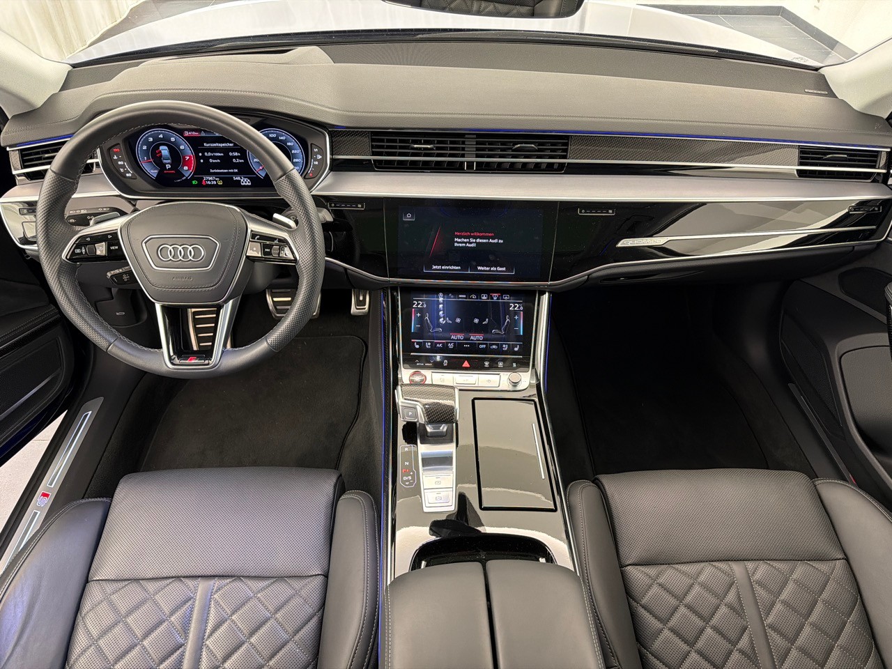 AUDI S8 TFSI quatt. tiptronic-image-6