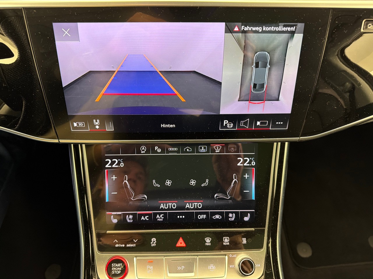 AUDI S8 TFSI quatt. tiptronic-image-8