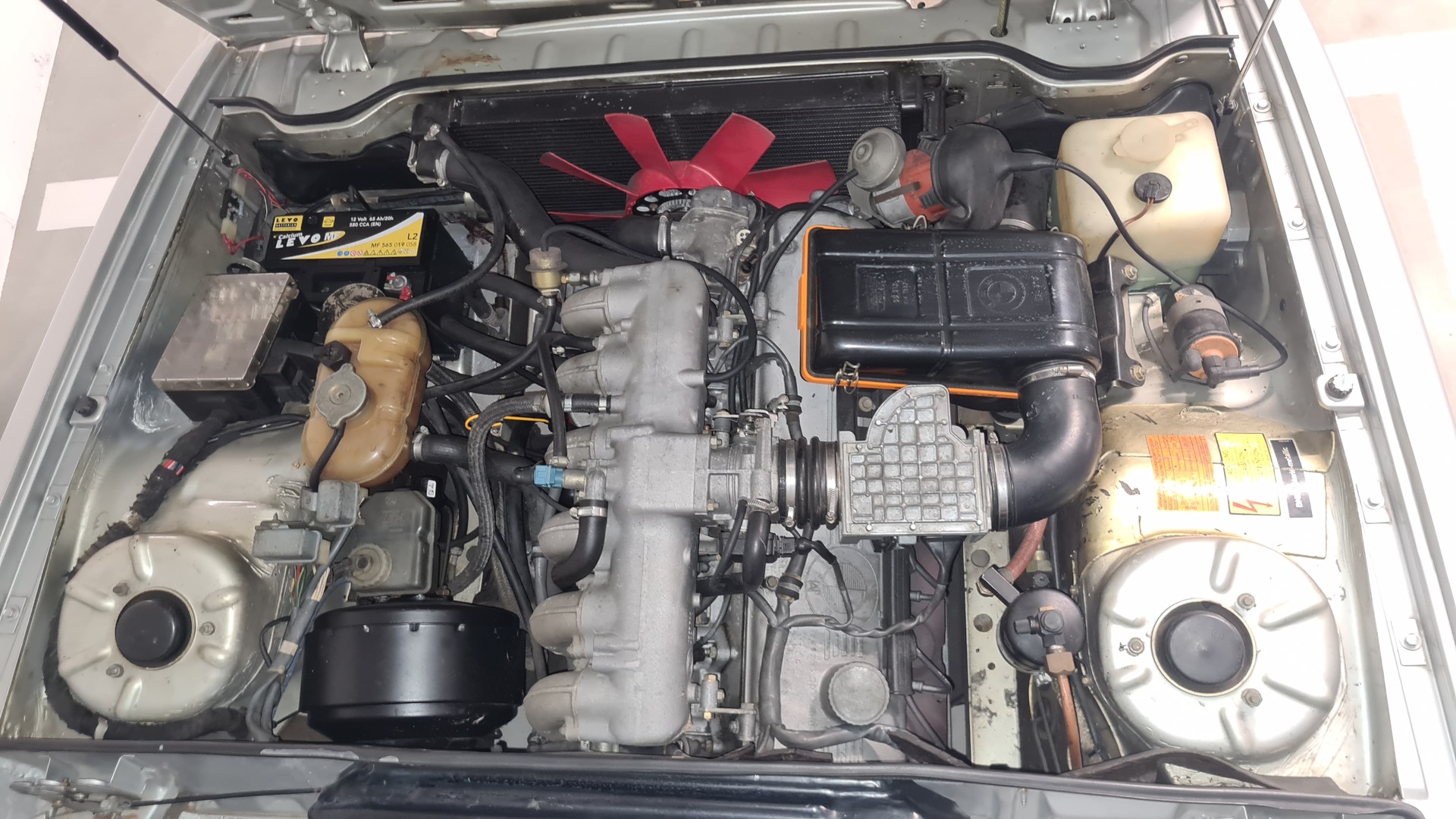 BMW CSI-image-7