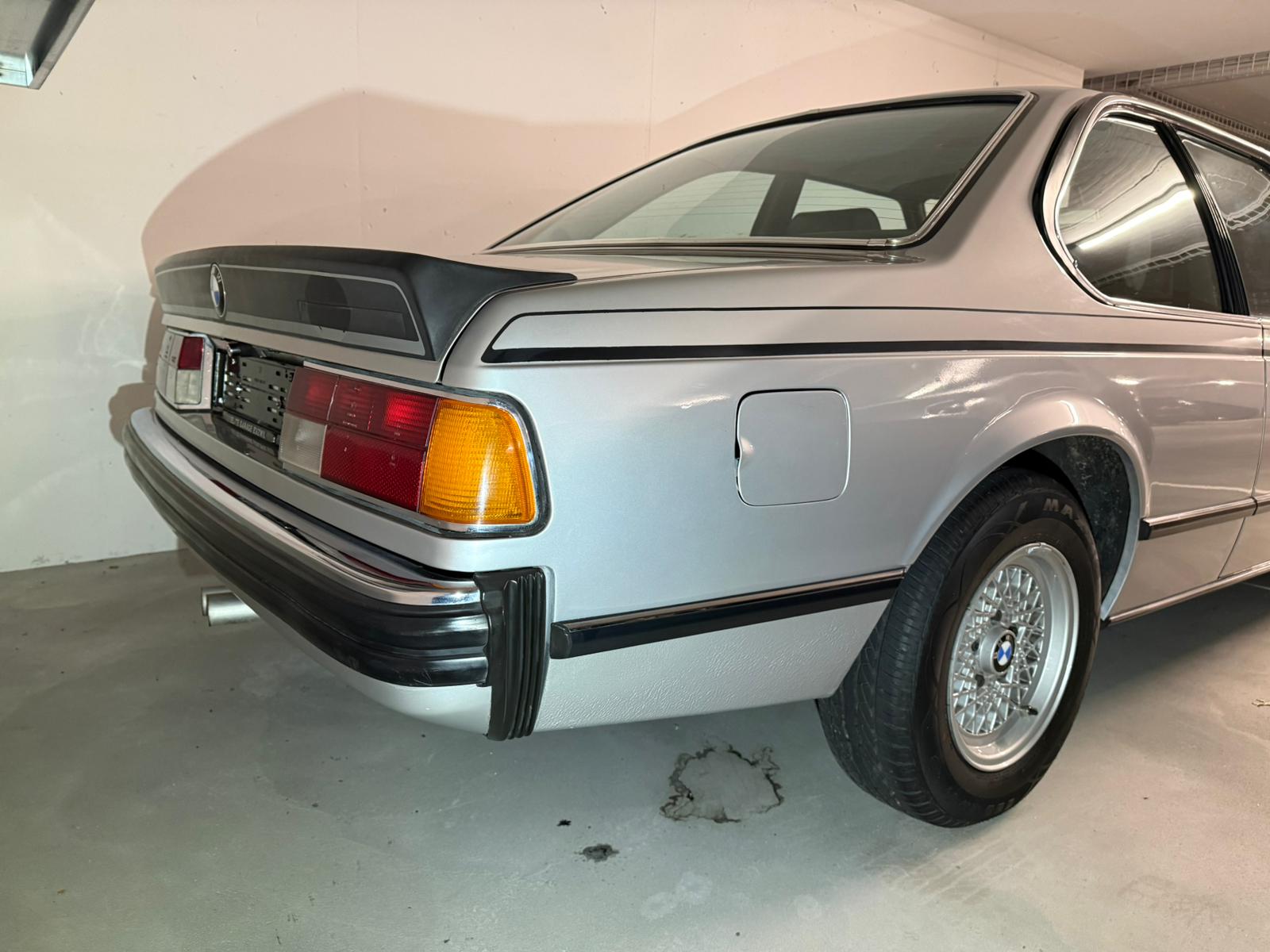 BMW CSI-image-4