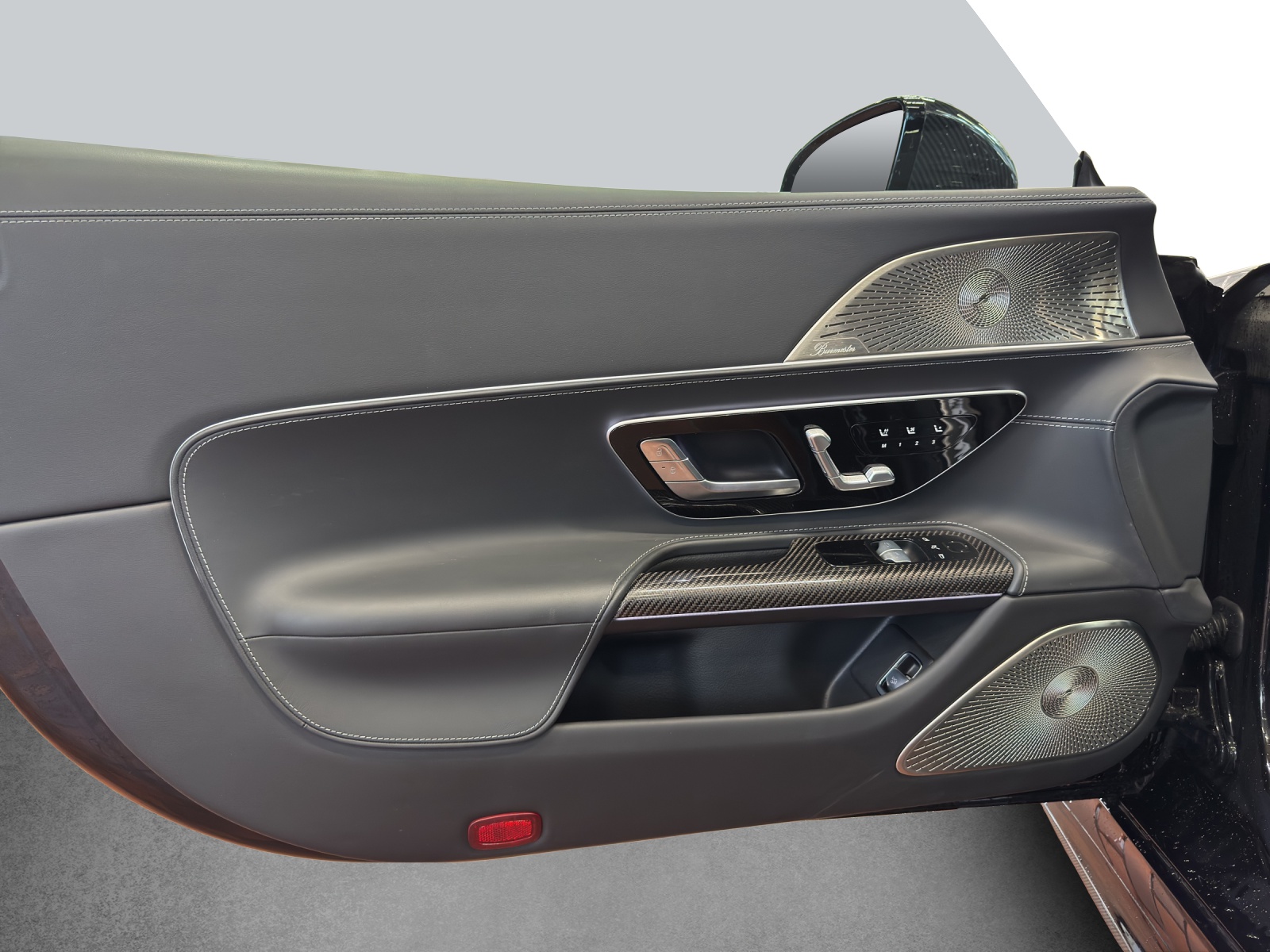 MERCEDES-BENZ AMG GT 63 4M+ Executive-image-12
