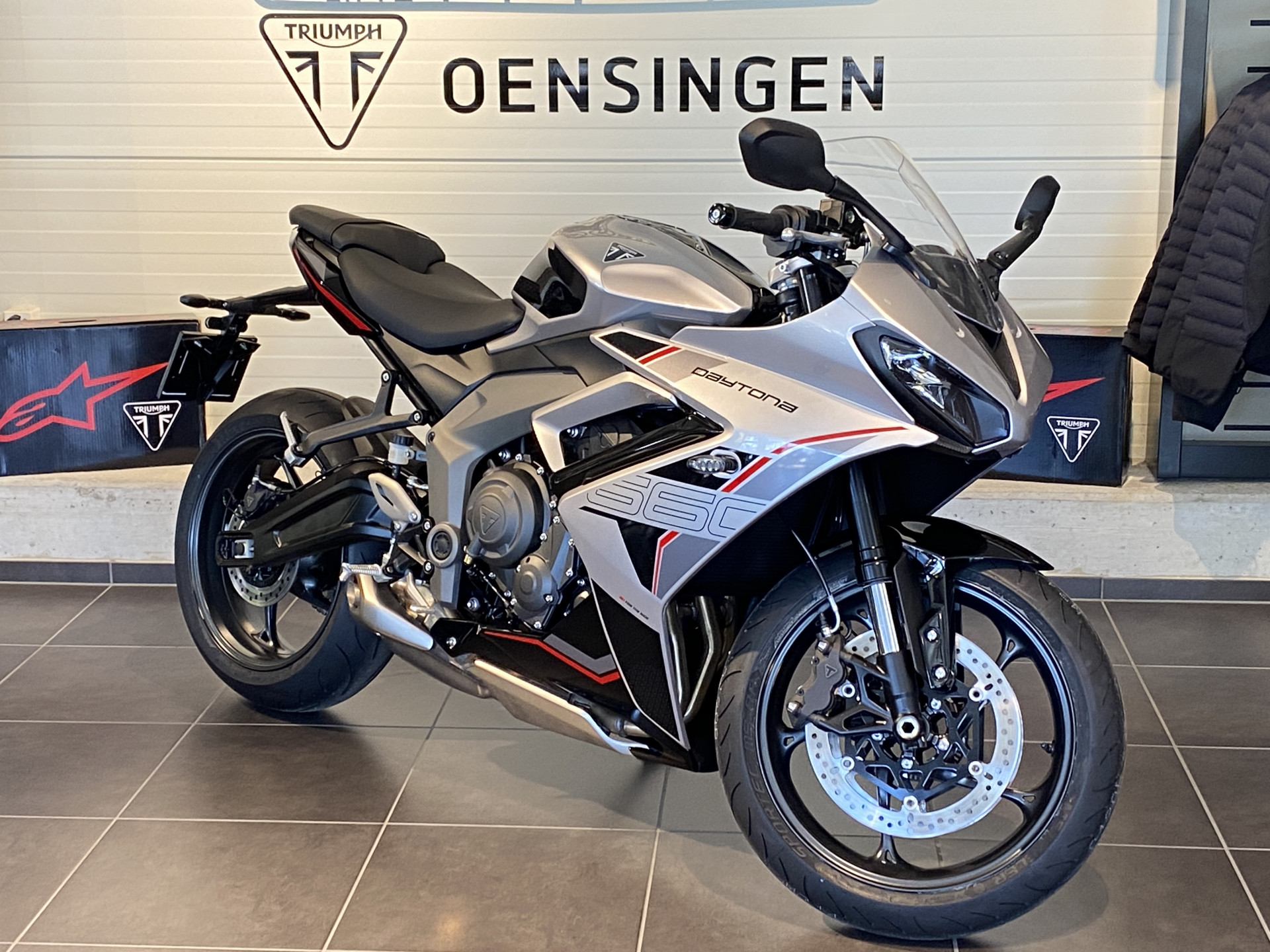 TRIUMPH Daytona 660 (4.49 % Power Leasing - Gültig bis 30.06.2026)-image-2