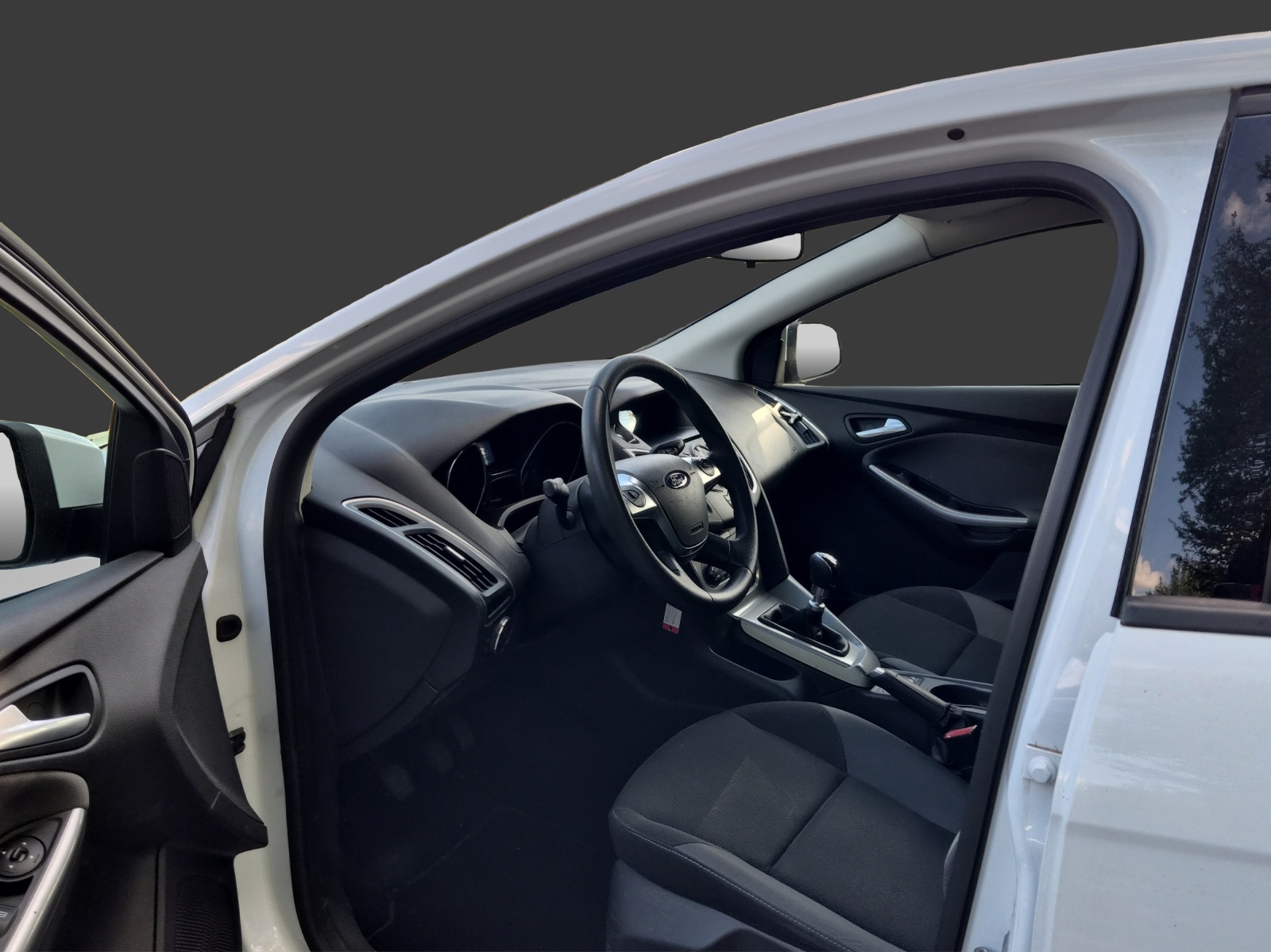 FORD Focus 1.0 SCTi Trend-image-9