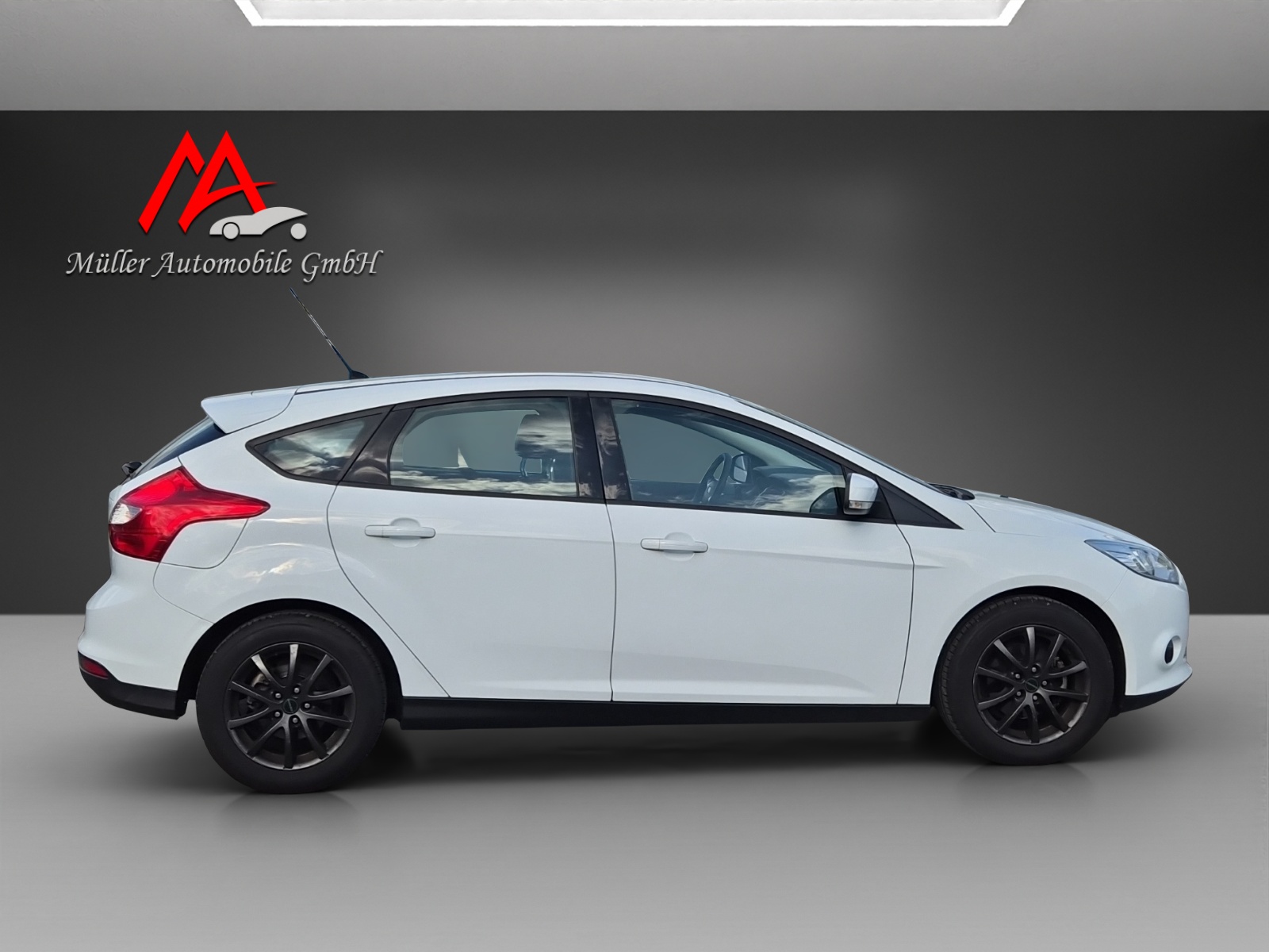FORD Focus 1.0 SCTi Trend-showroom-element-2