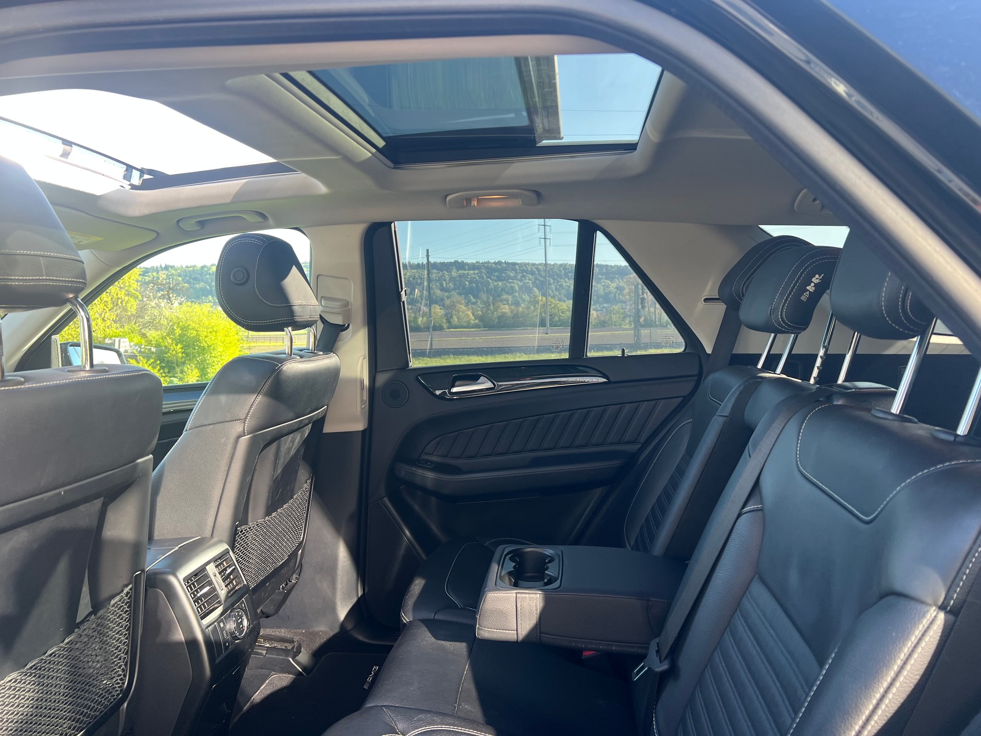 MERCEDES-BENZ GLE 500 e 4Matic 7G-Tronic -AMG Line-image-25