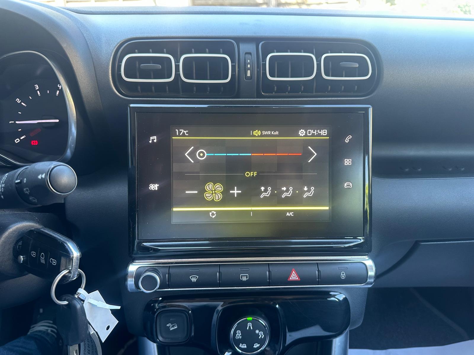 CITROEN C3 Aircross 1.2i PureTech Feel-image-10