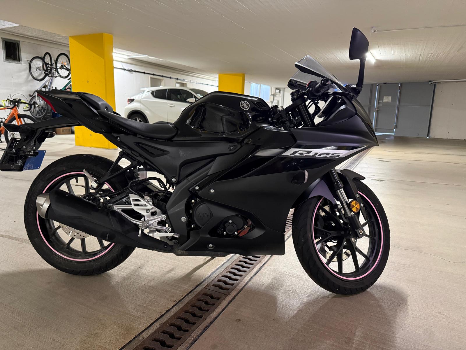 YAMAHA YZF-R 125 ABS-image-4