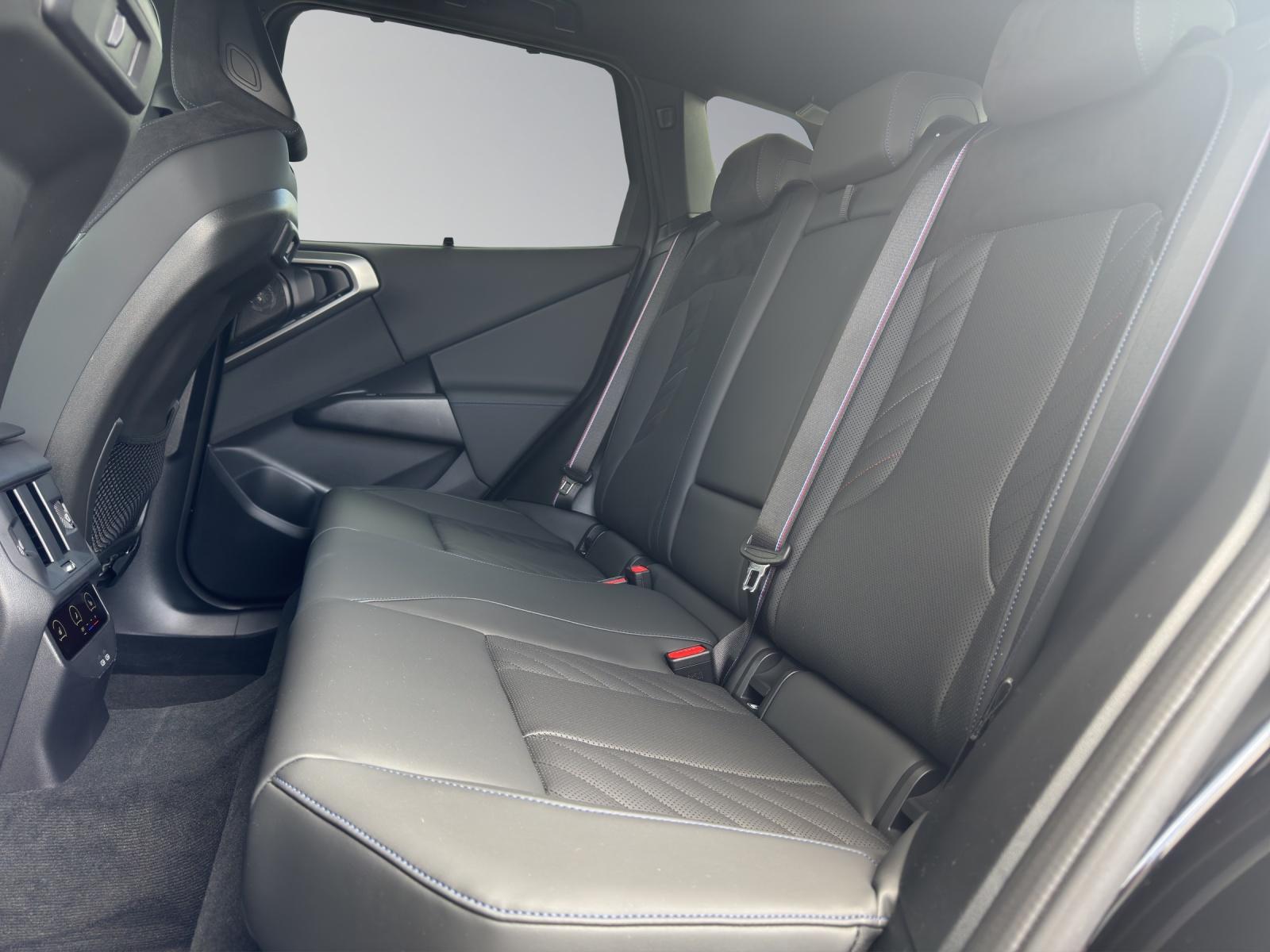BMW X3 20d xDrive-image-8