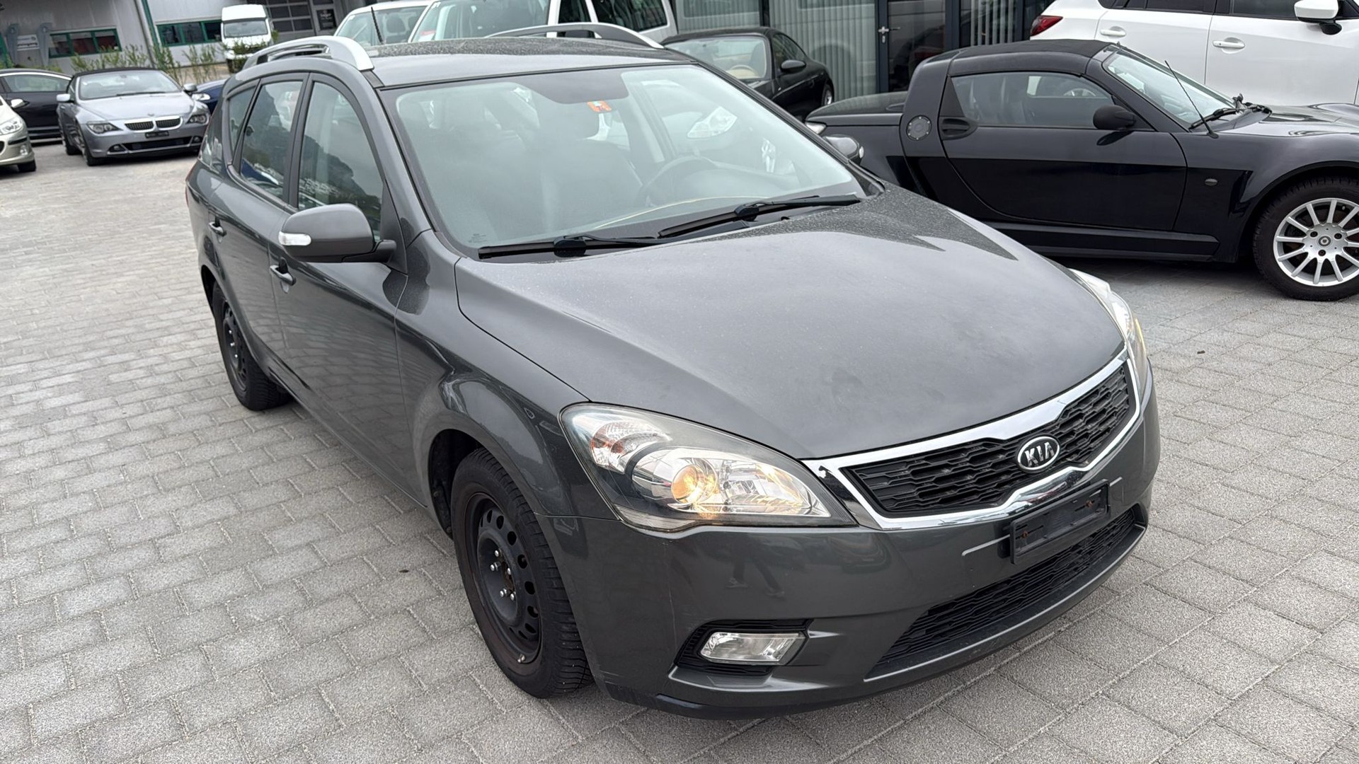 KIA Cee'd Sporty Wagon 1.6 CRDi Trend-showroom-element-3
