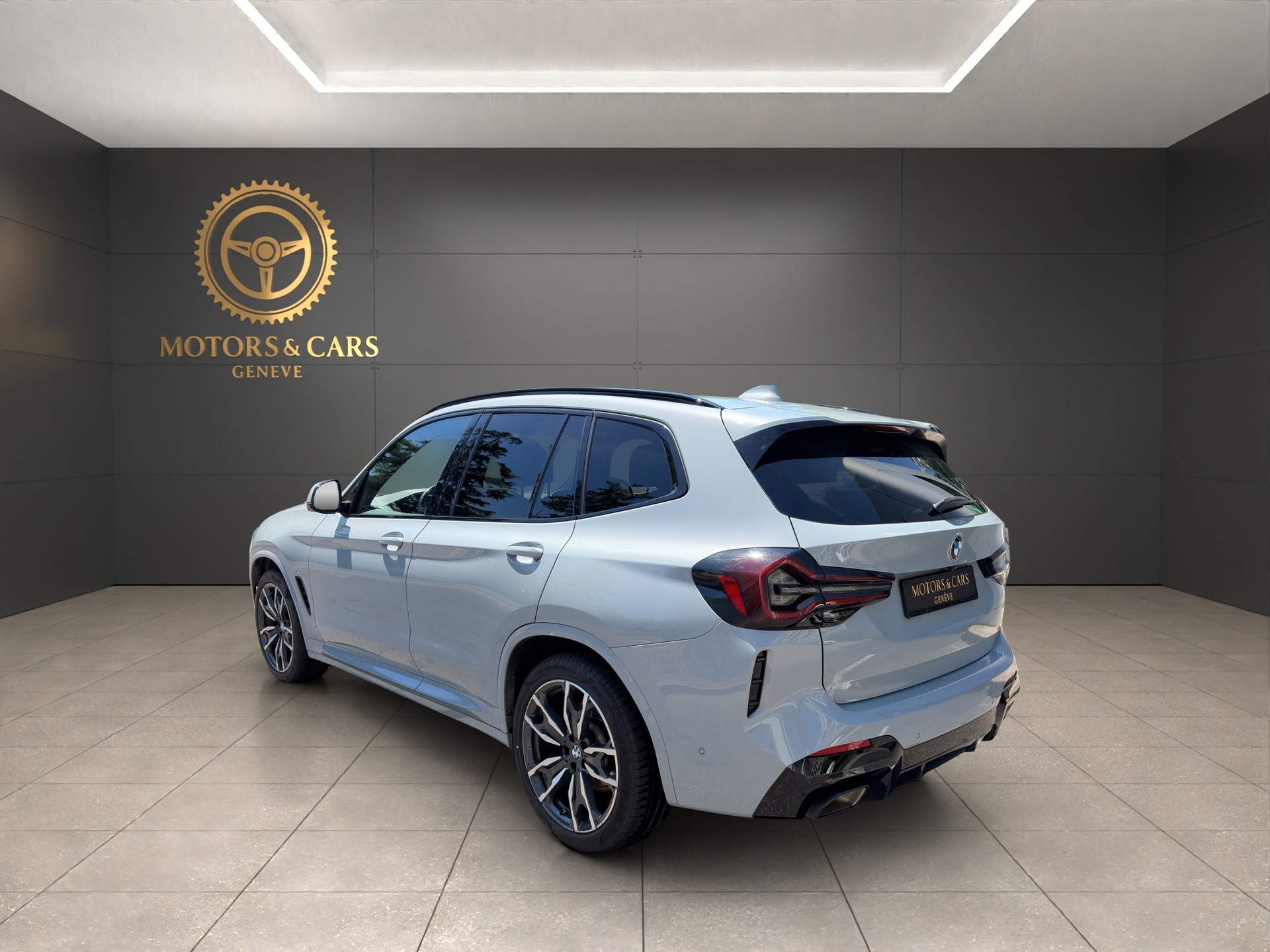 BMW X3 xDrive 48V 20d M Sport-showroom-element-2