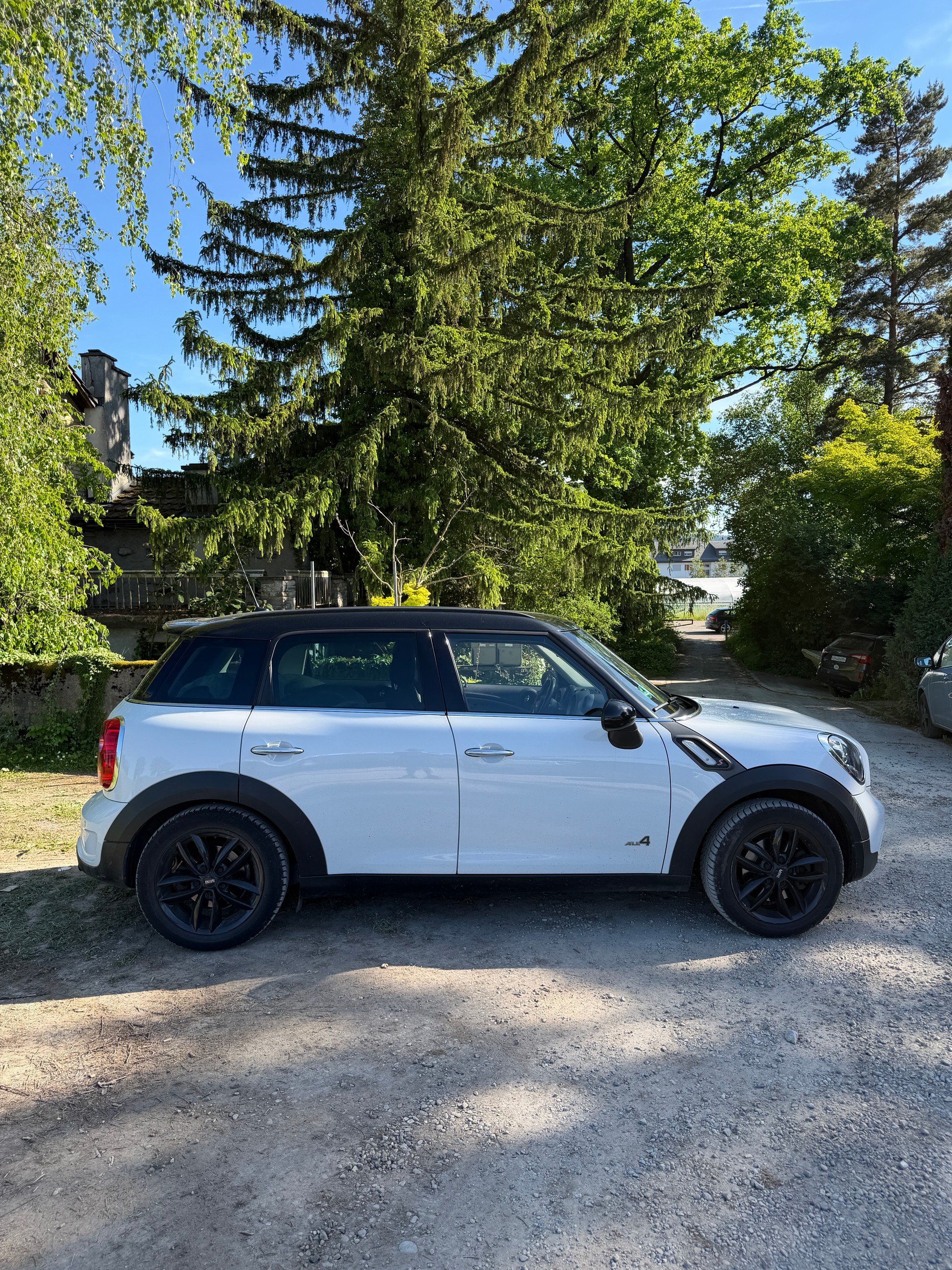 MINI Countryman Cooper S ALL4-image-3