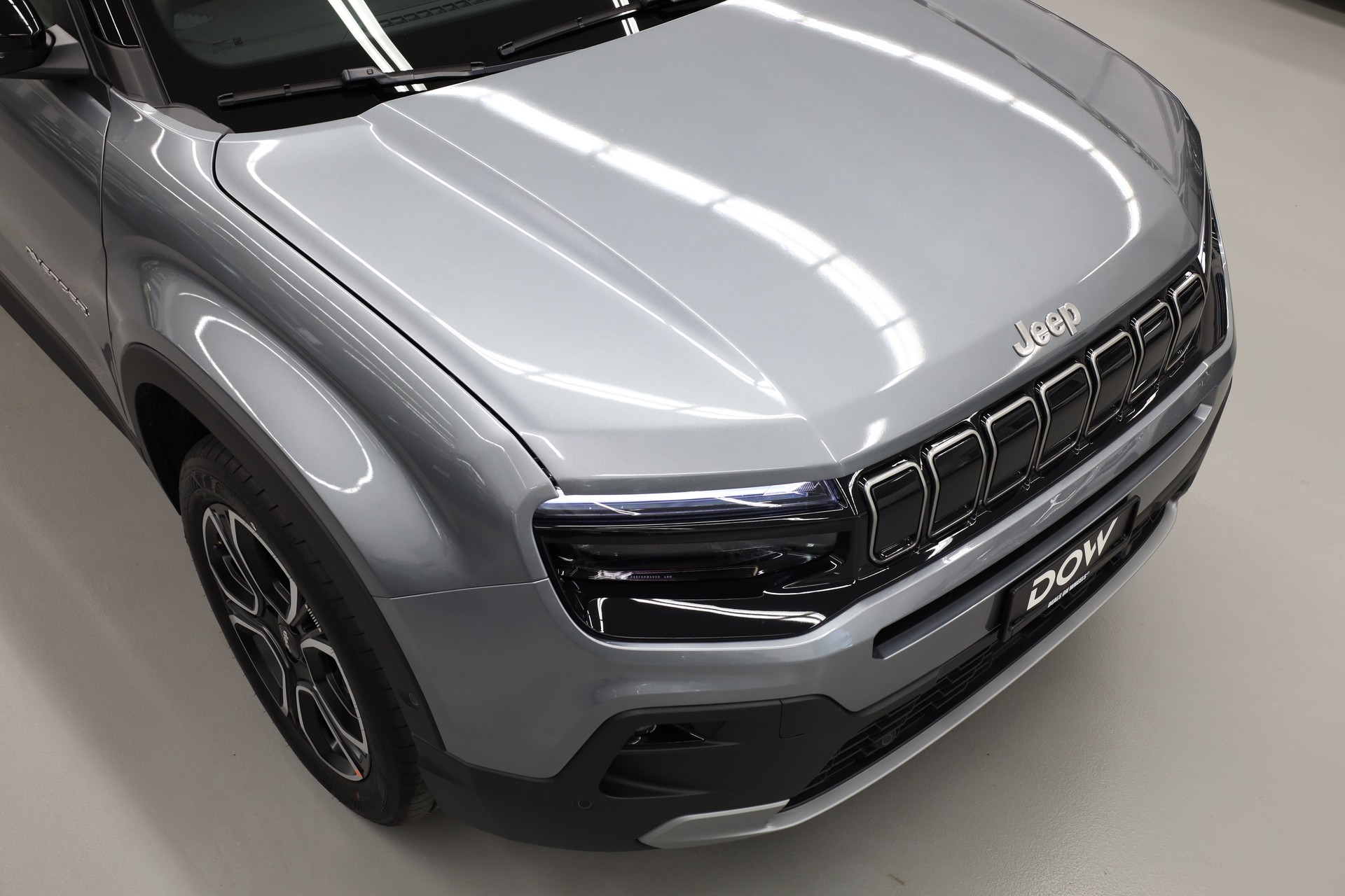 JEEP Avenger 1.2 MHEV Summit-image-4