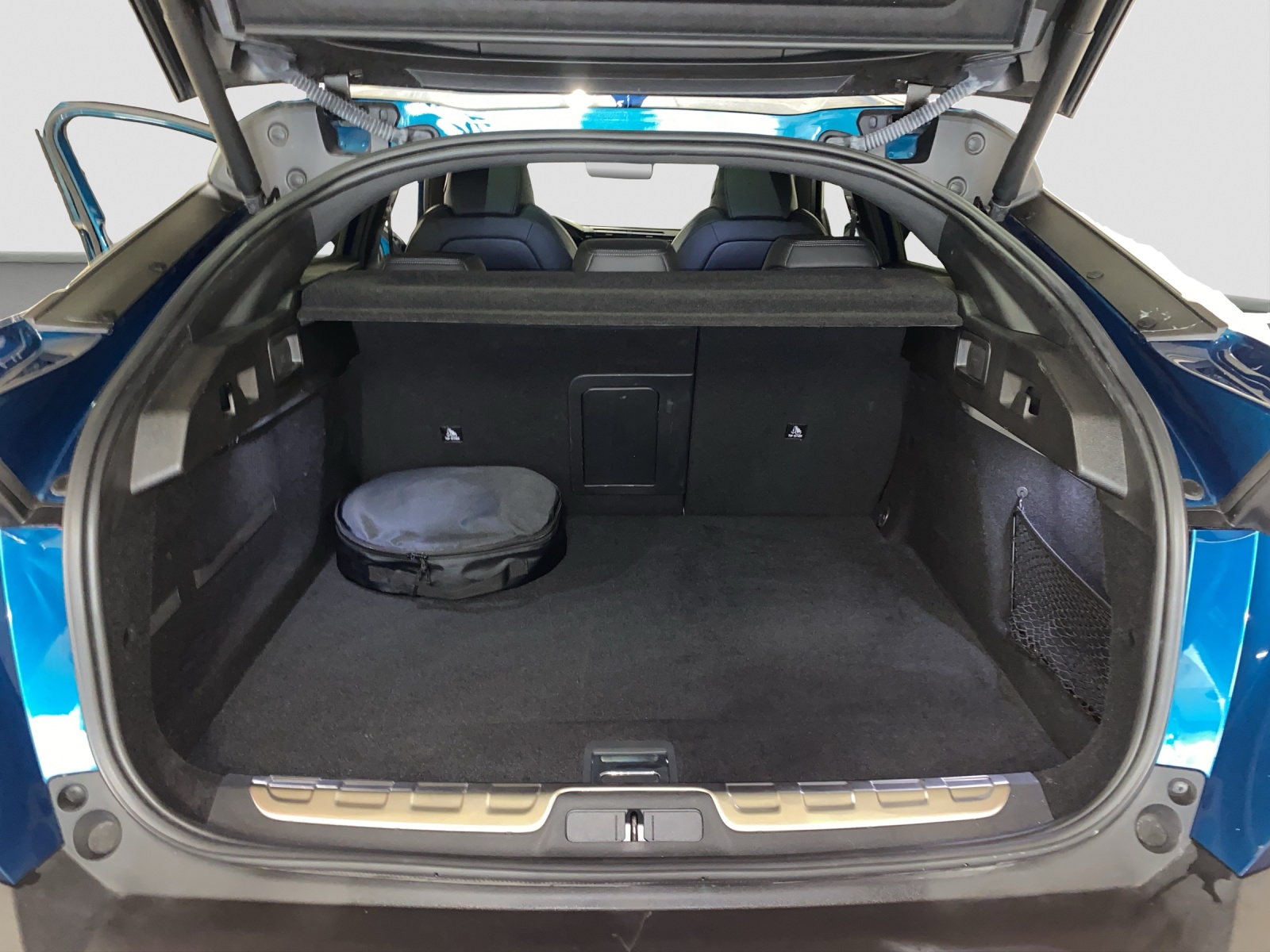 PEUGEOT 408 1.6 PHEV 225 GT-image-13
