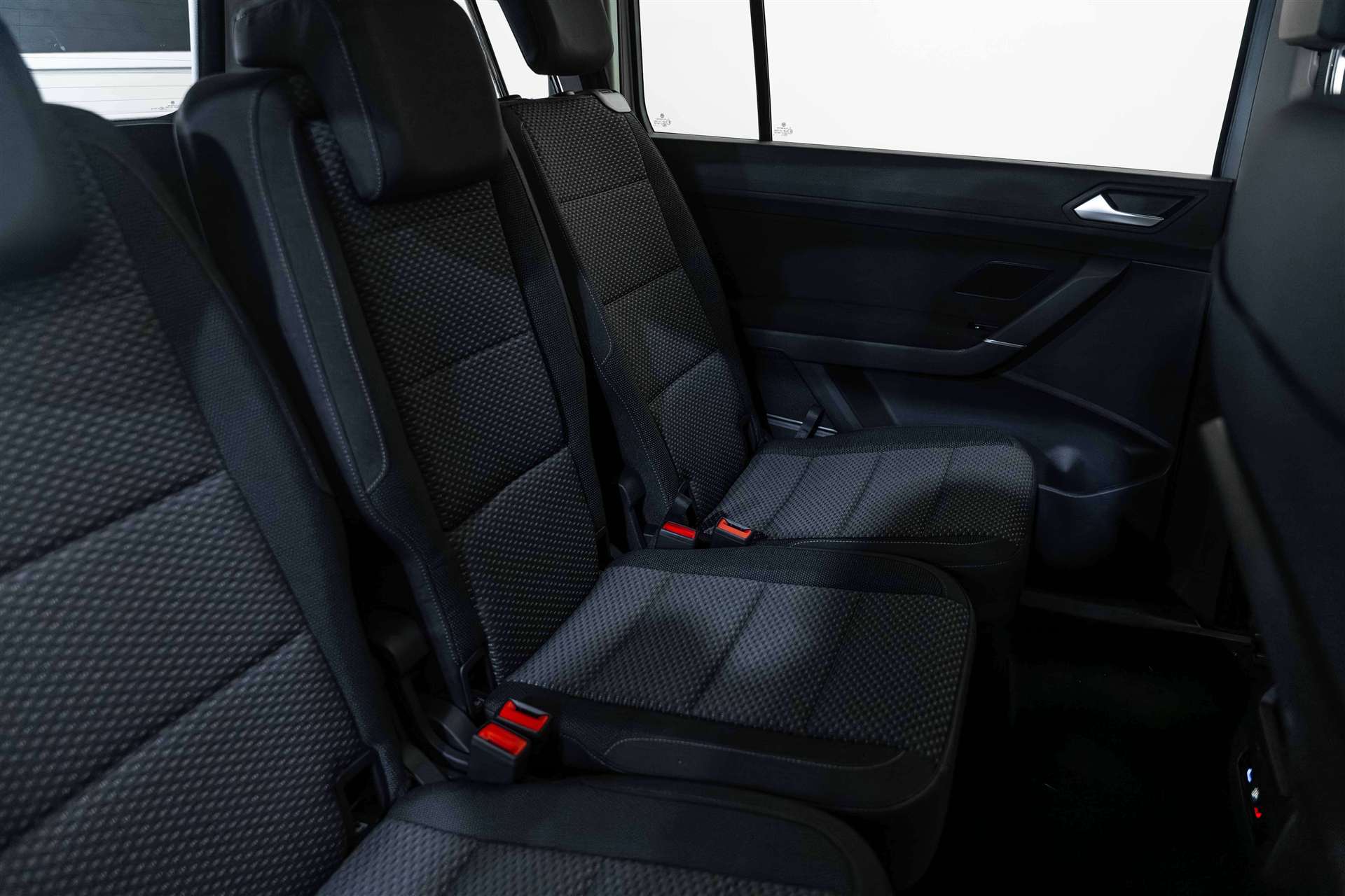 VW Touran 1.5 TSi EVO Comfortline Edition DSG-Automat 7-Plätzer-image-14