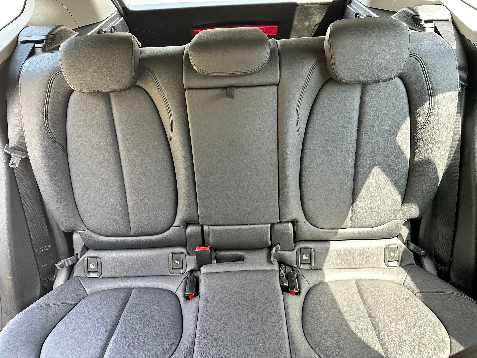 BMW X1 xDrive 18d Sport Line Steptronic-image-13