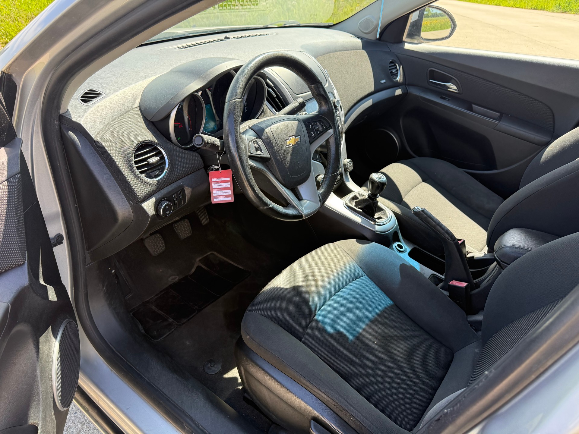 CHEVROLET Cruze 2.0 VCDi LTZ-image-12