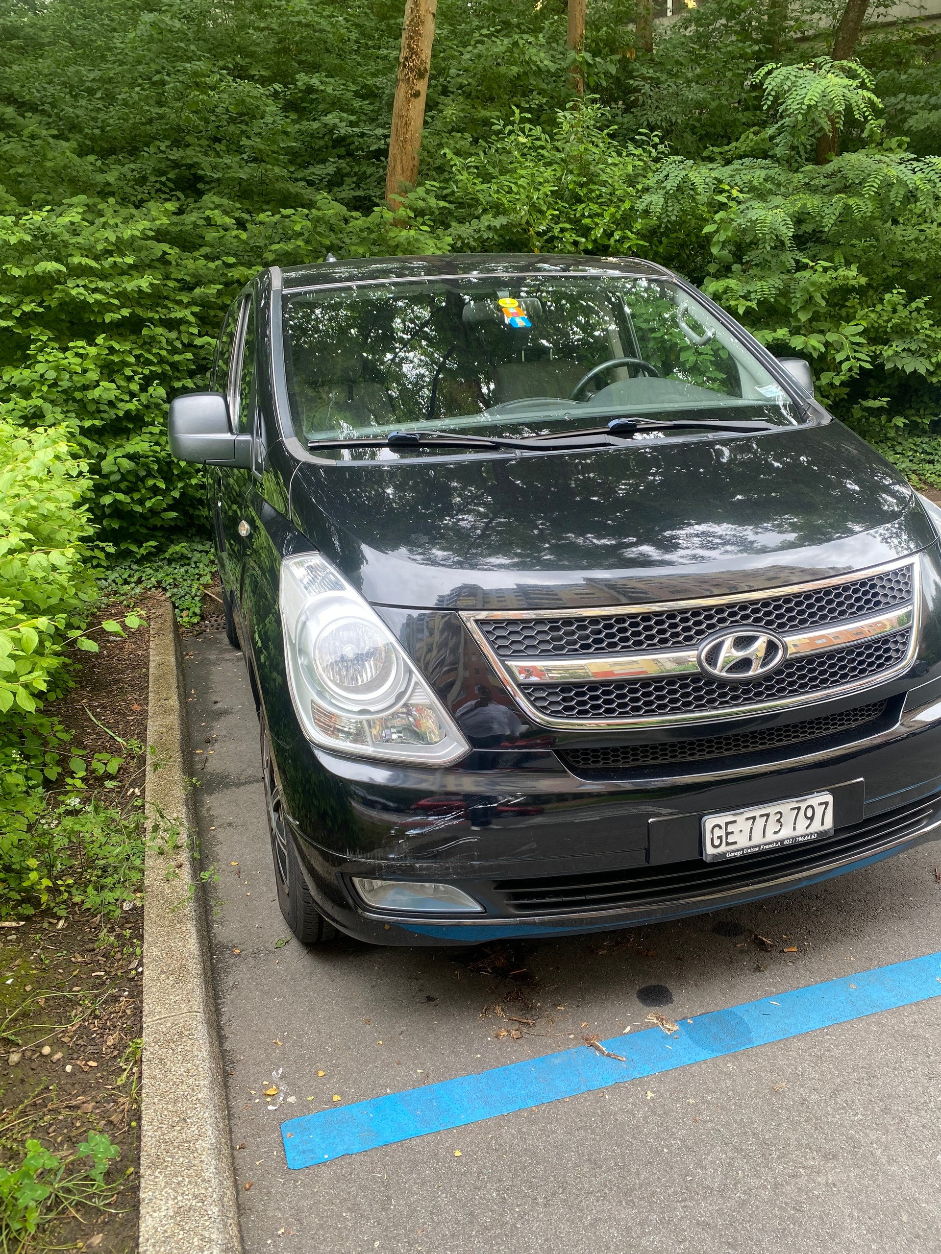 HYUNDAI H-1-image-3