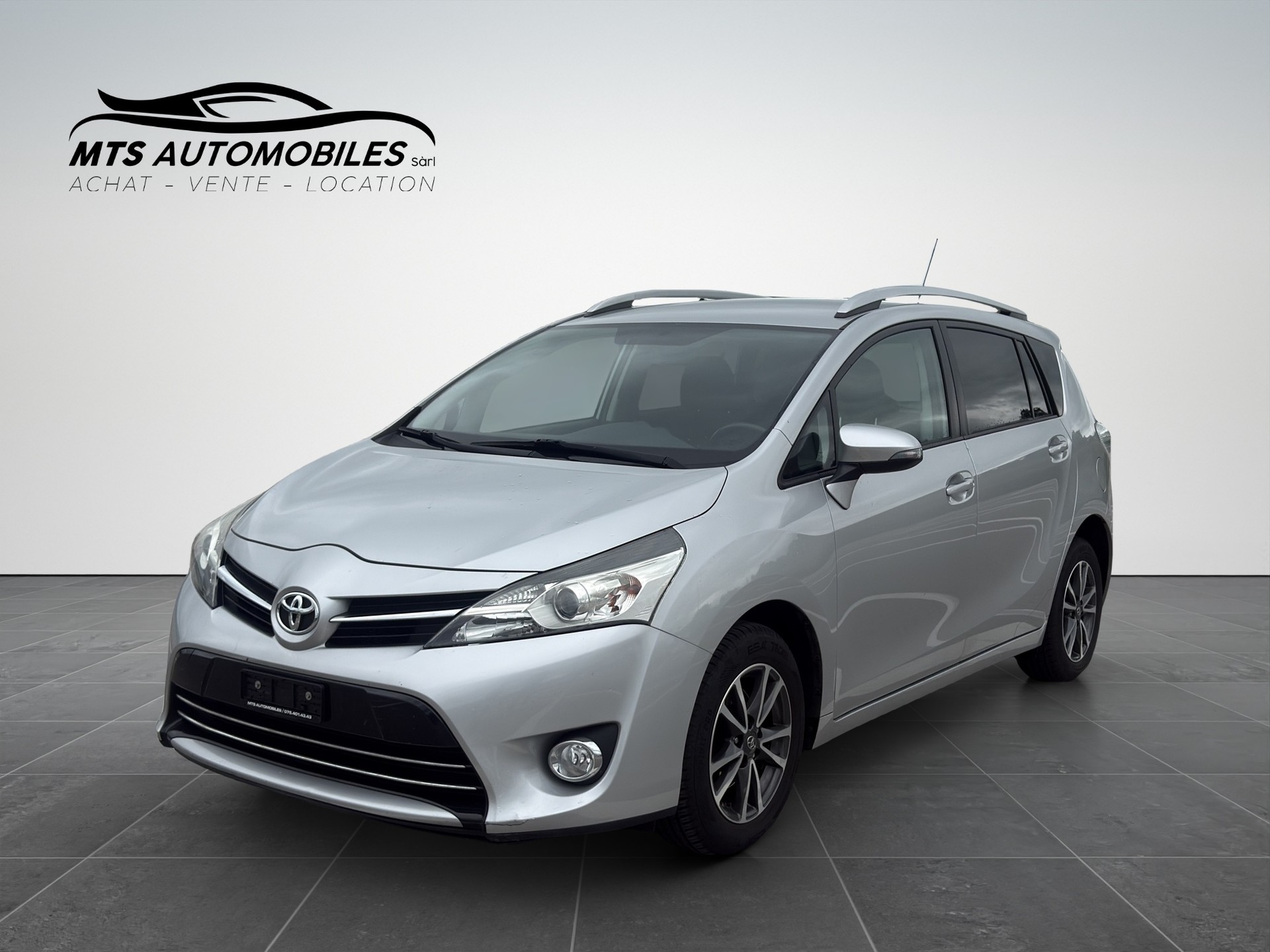 TOYOTA Verso 1.8 Trend