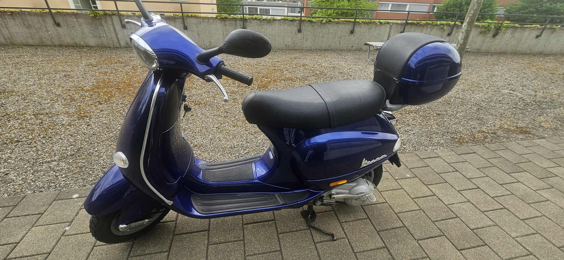 PIAGGIO Vespa 125 ET4-image-0