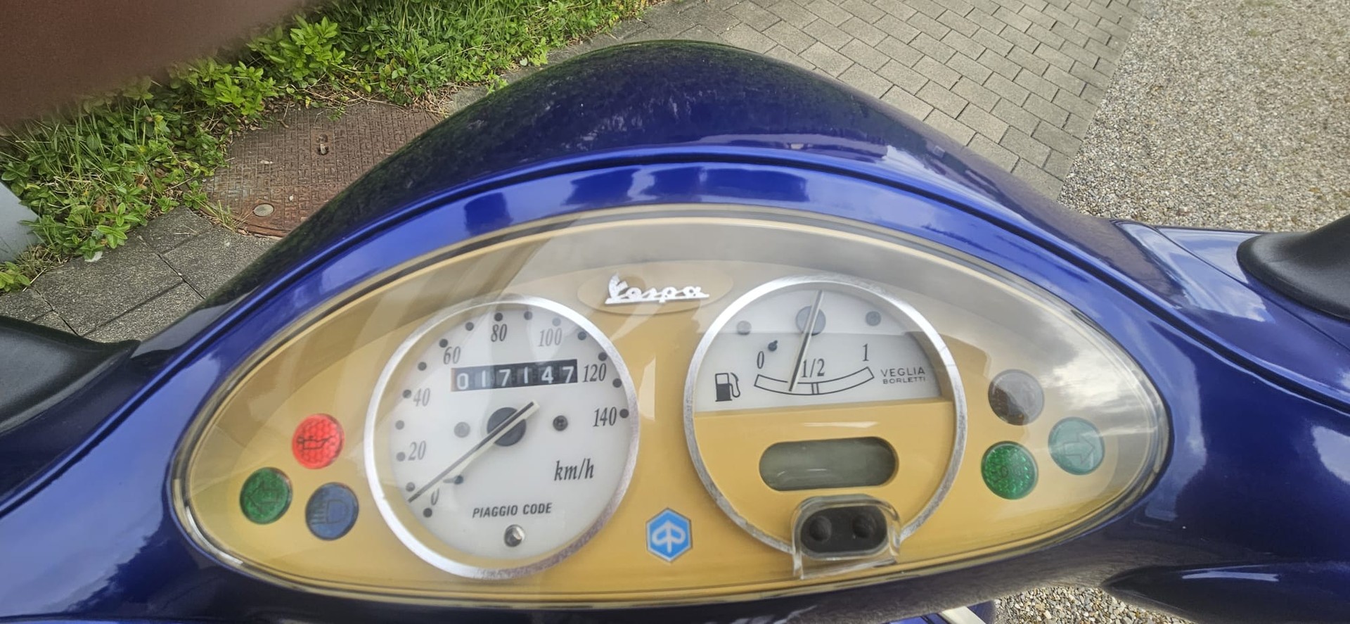 PIAGGIO Vespa 125 ET4-image-2