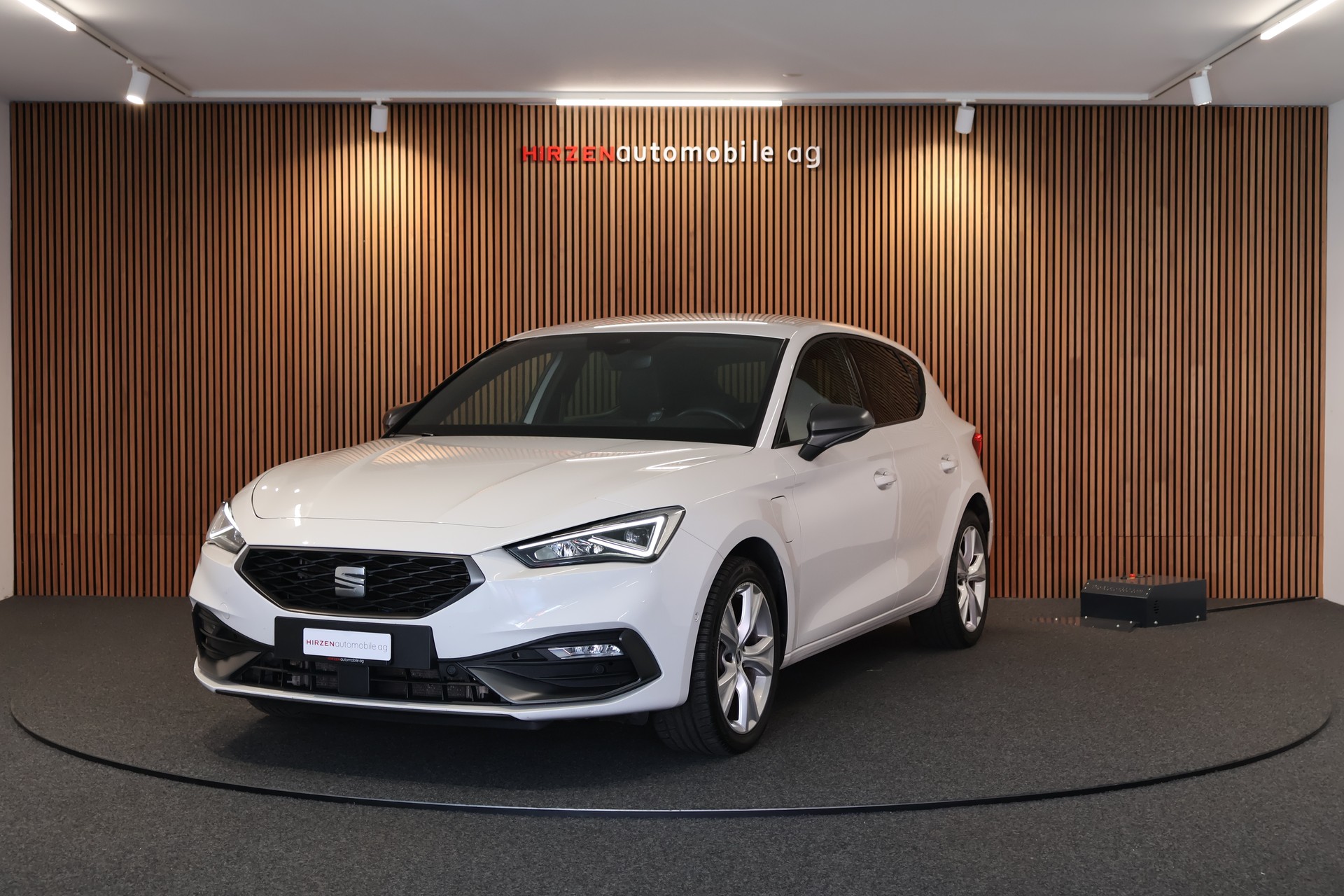 SEAT Leon 1.4 eHybrid pHEV DSG Hola FR